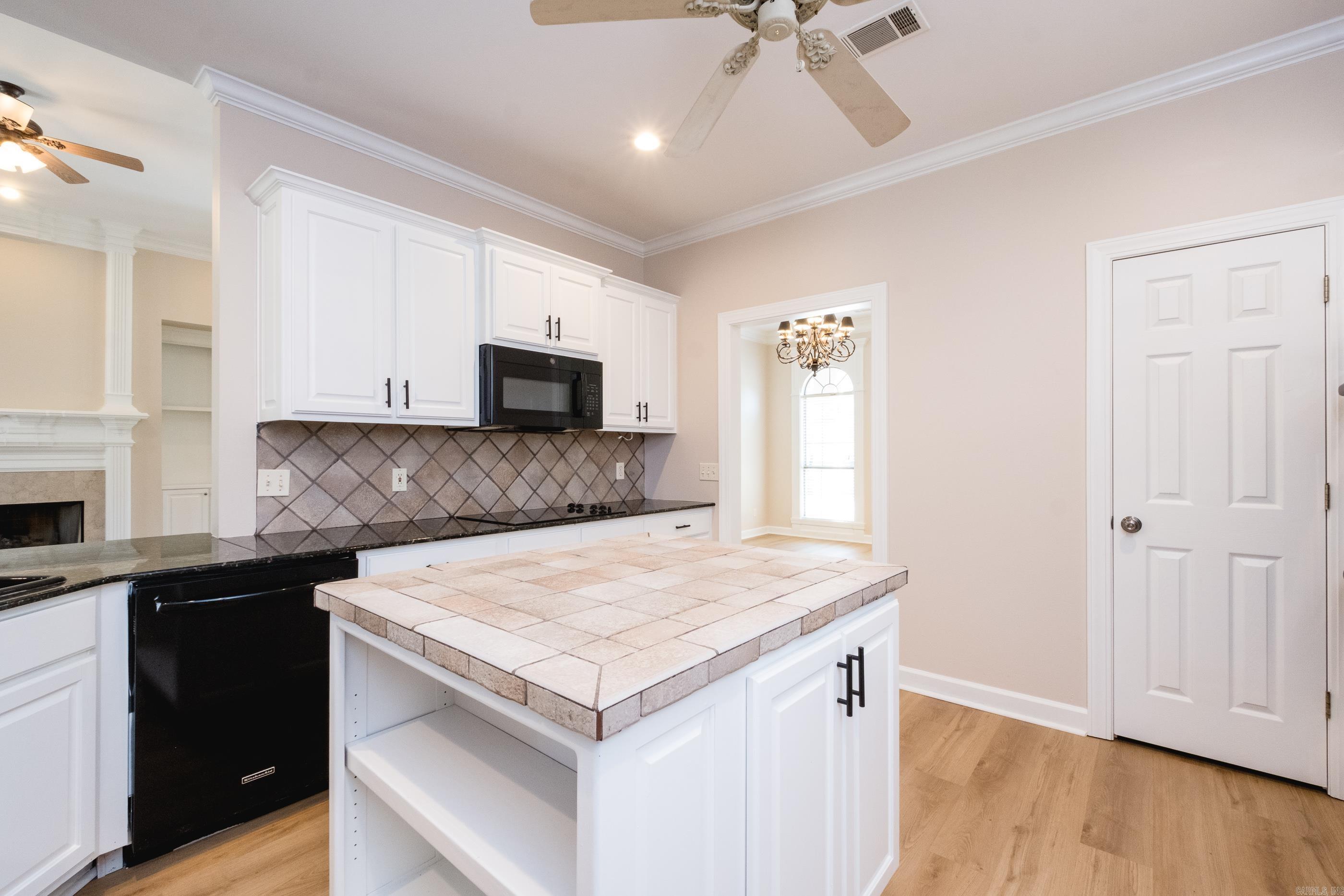 49 Laval Circle Property Photo 22
