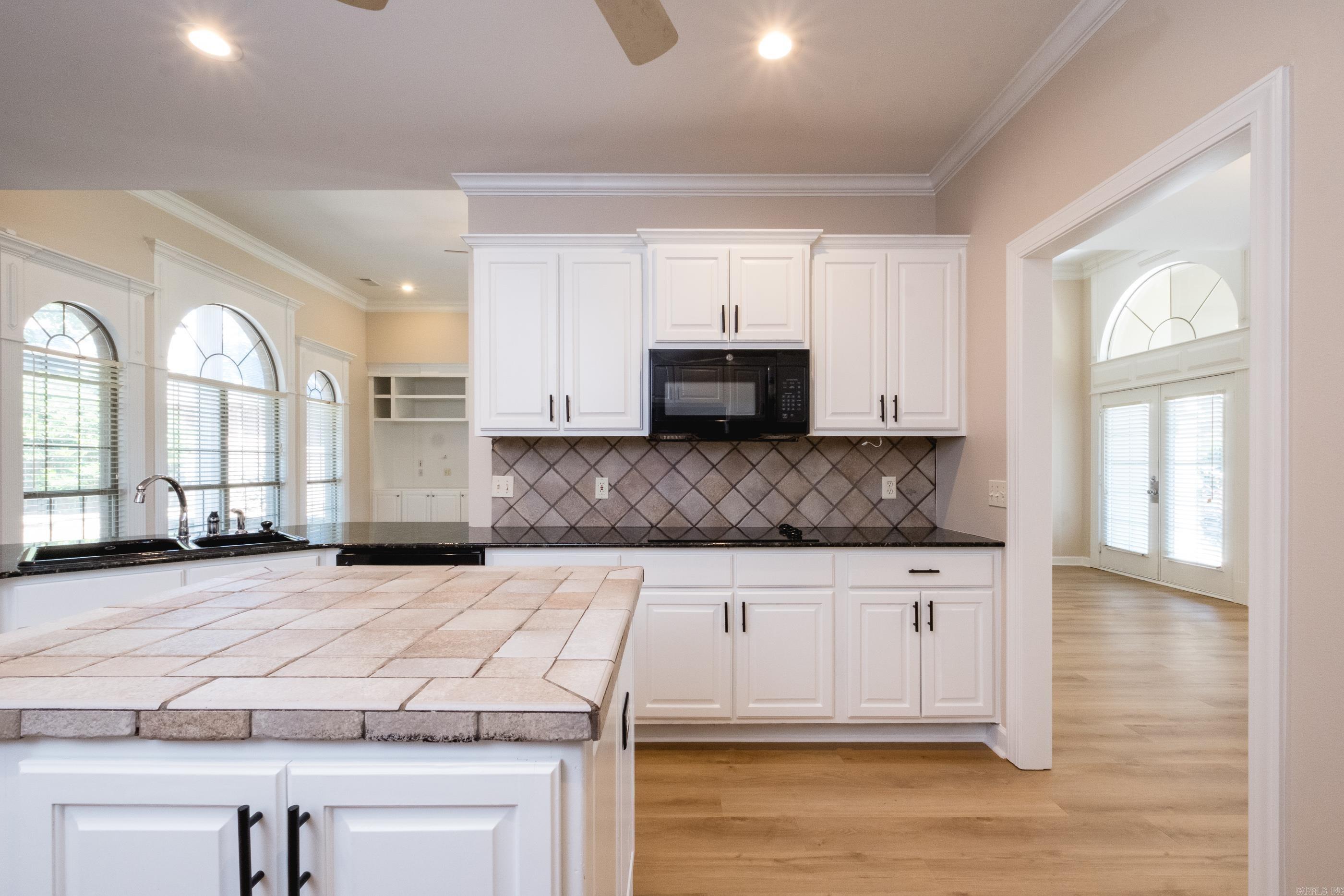 49 Laval Circle Property Photo 25
