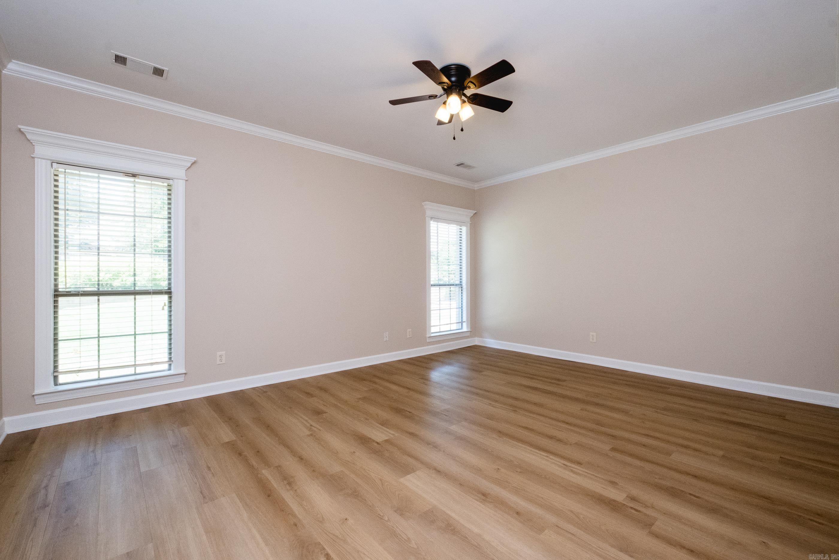49 Laval Circle Property Photo 27