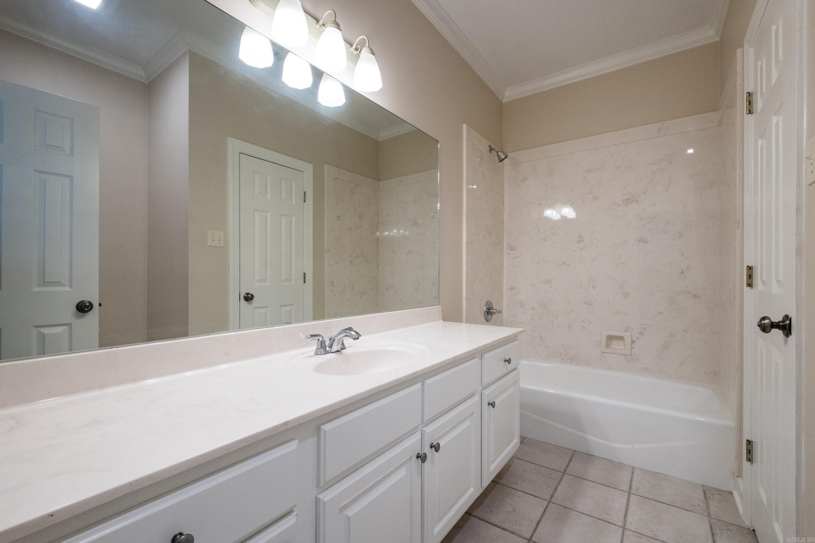 49 Laval Circle Property Photo 38
