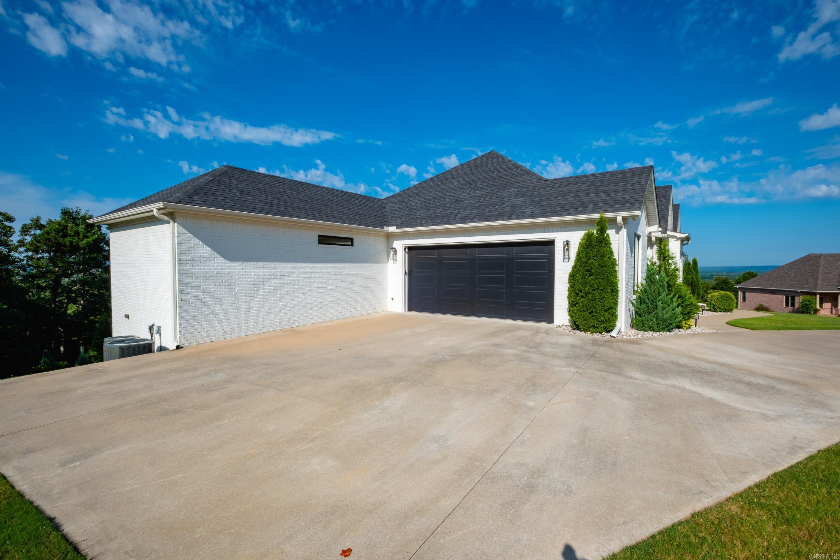 16200 Vista Del Rio Property Photo 3