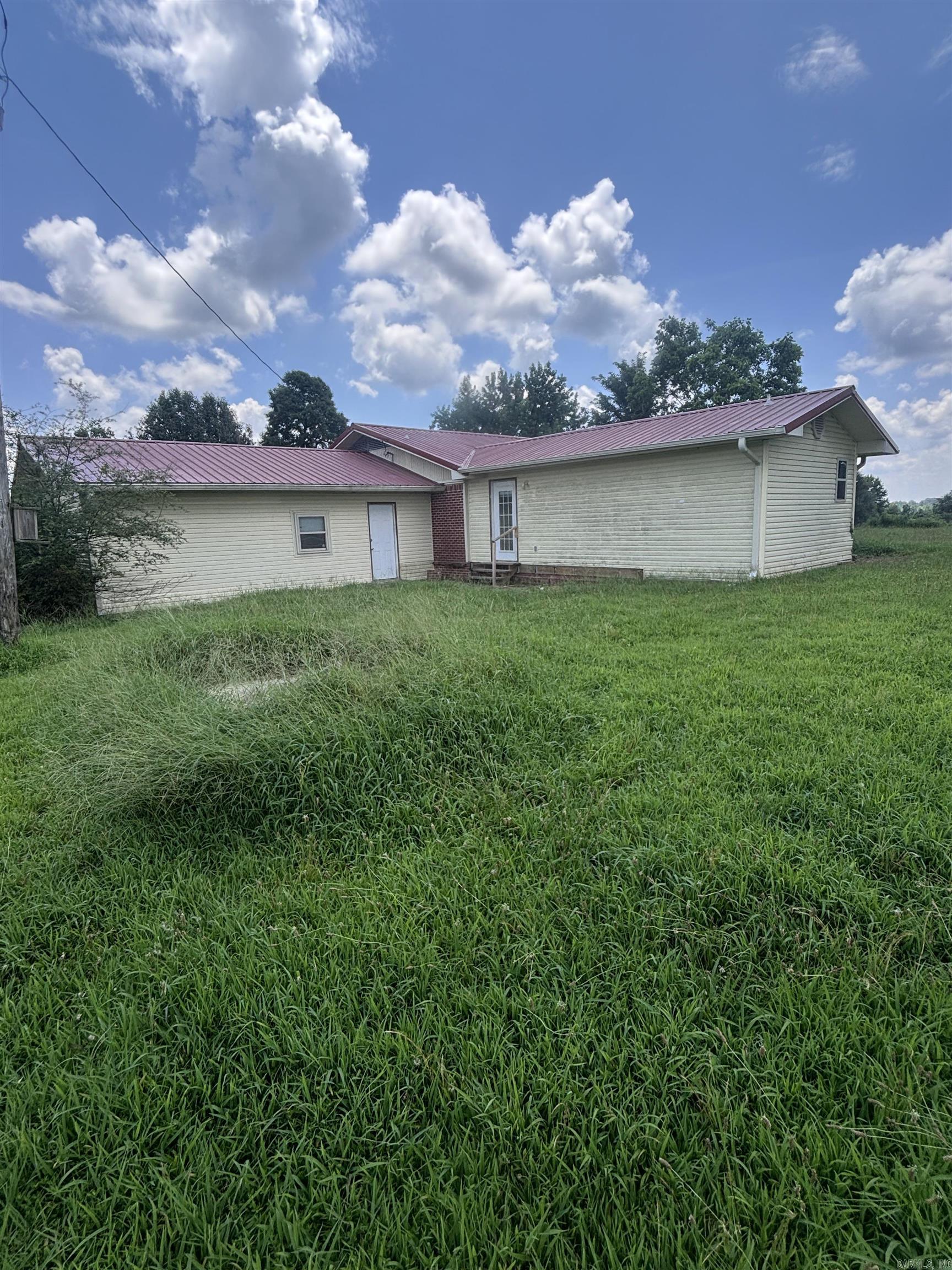 147 Young Loop Property Photo 16