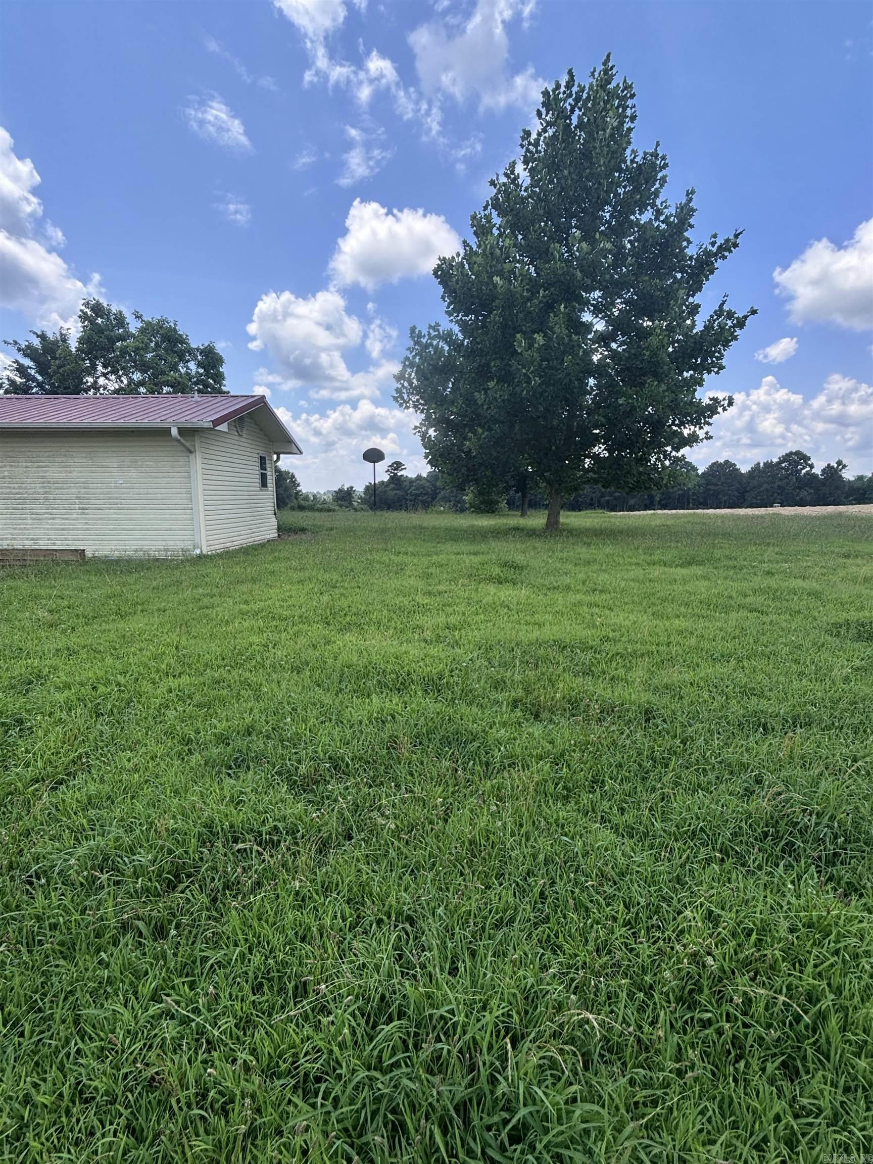 147 Young Loop Property Photo 17