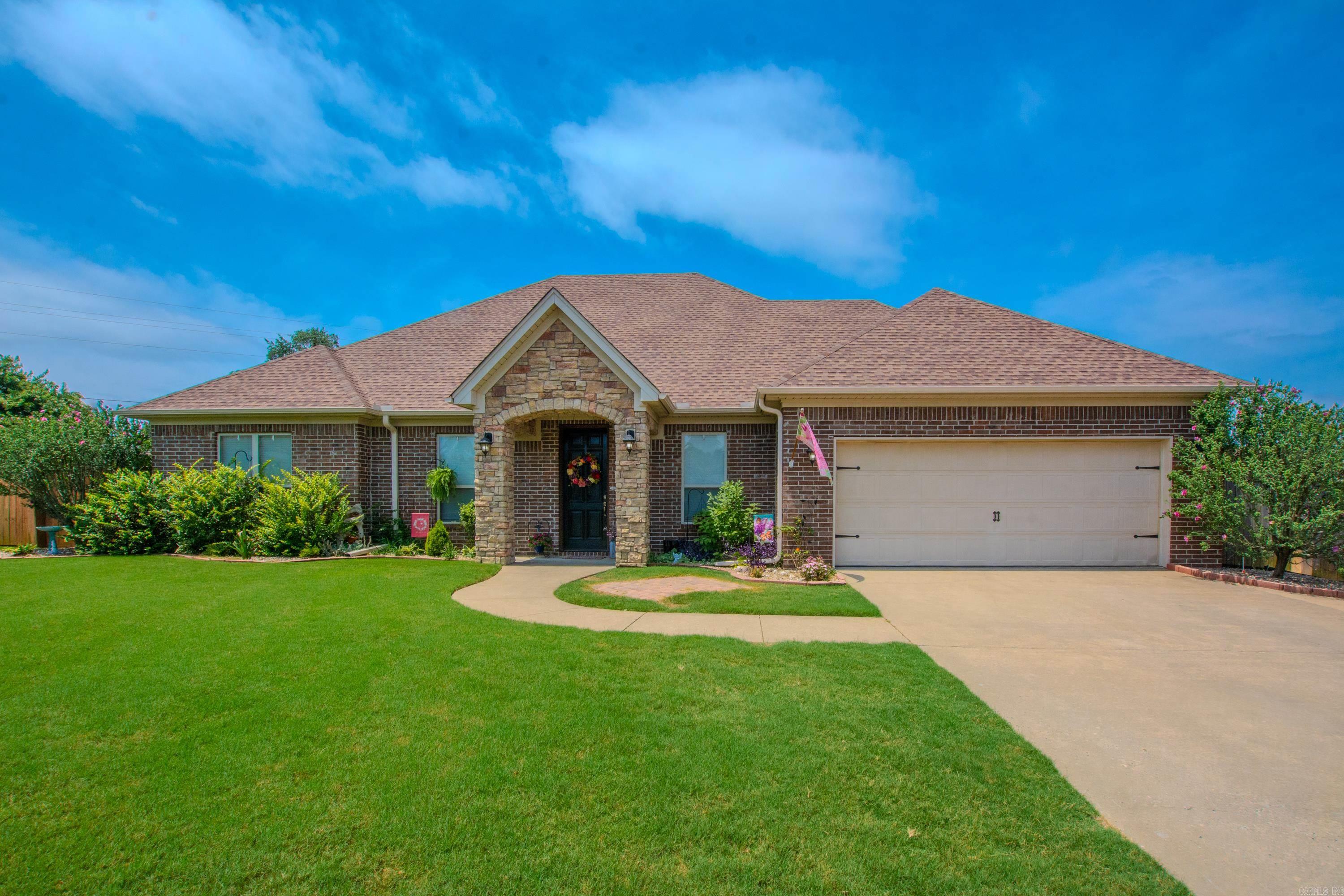 3853 Liberty Cove Property Photo 1