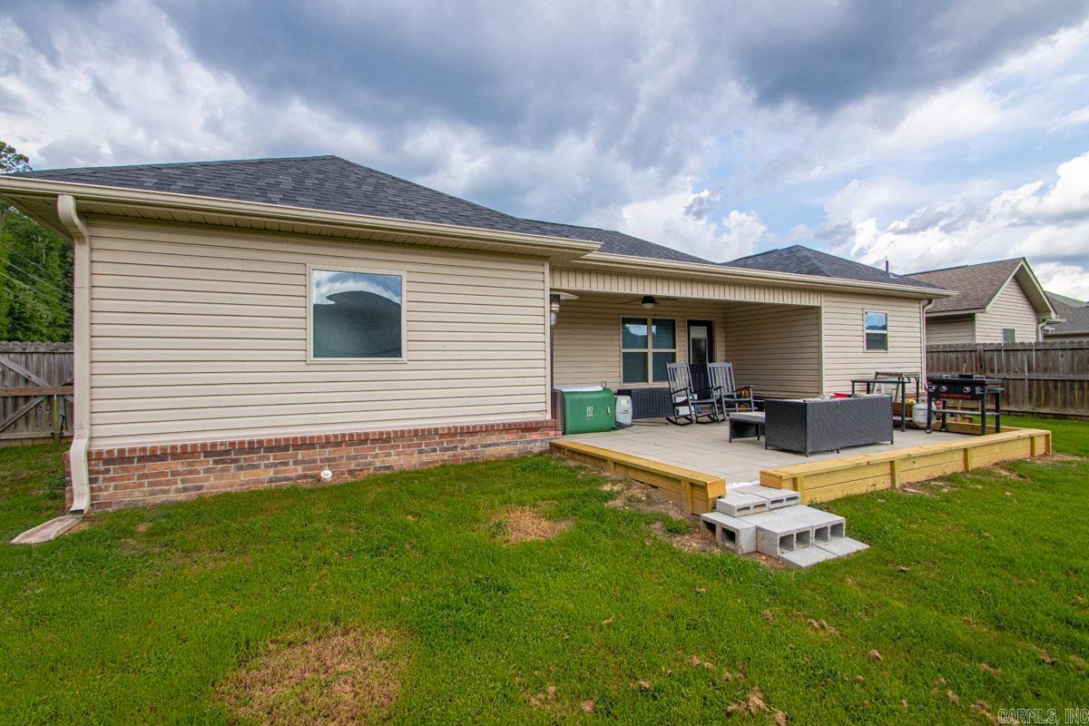 1013 Elkhart Loop Property Photo 26