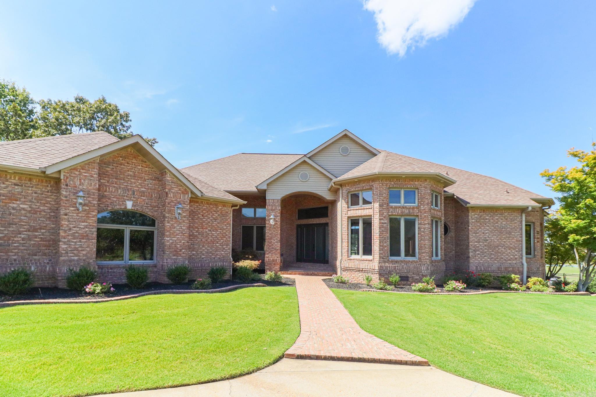 2911 Ridgepointe Drive Property Photo 4