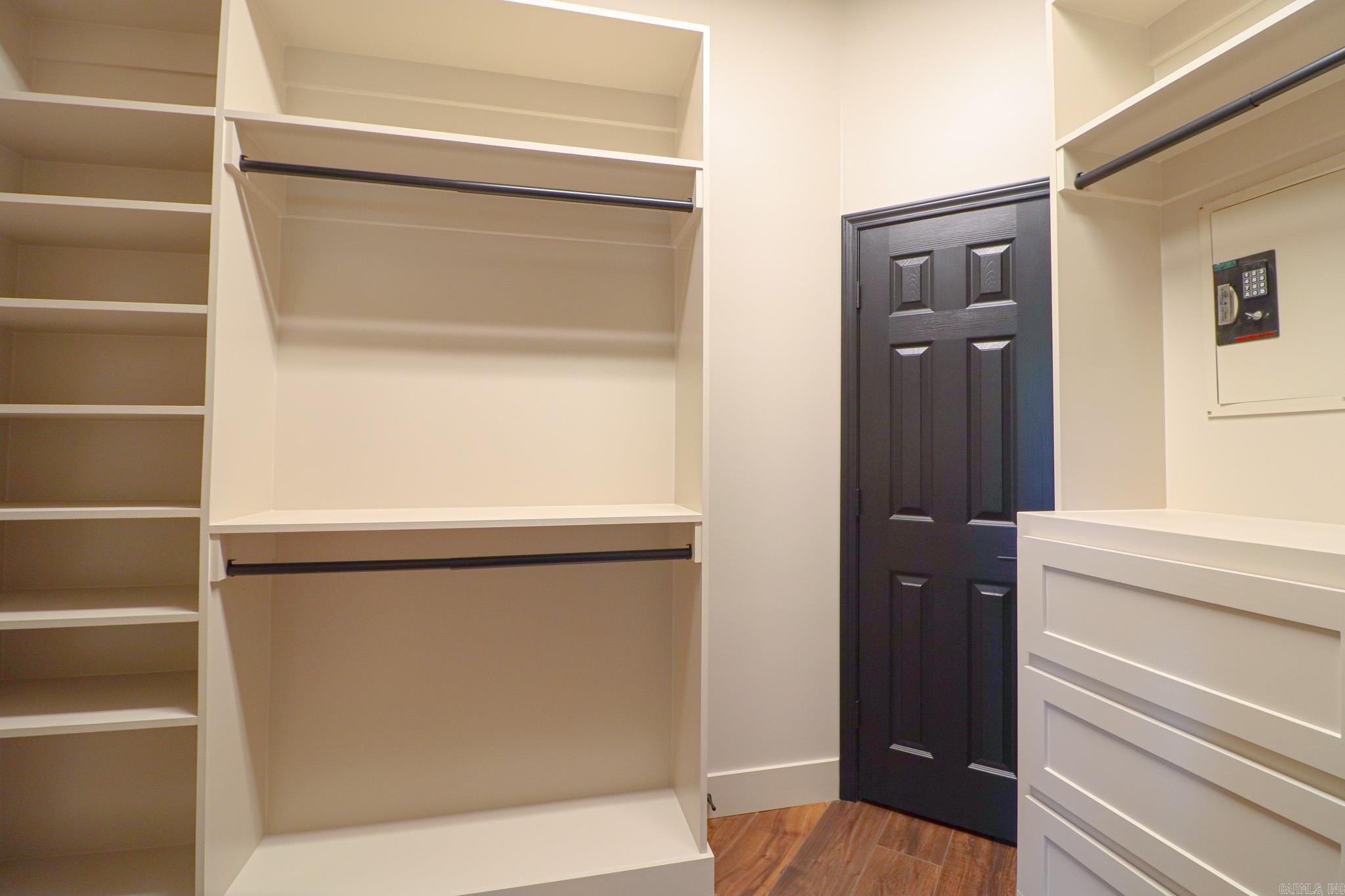 2911 Ridgepointe Drive Property Photo 29