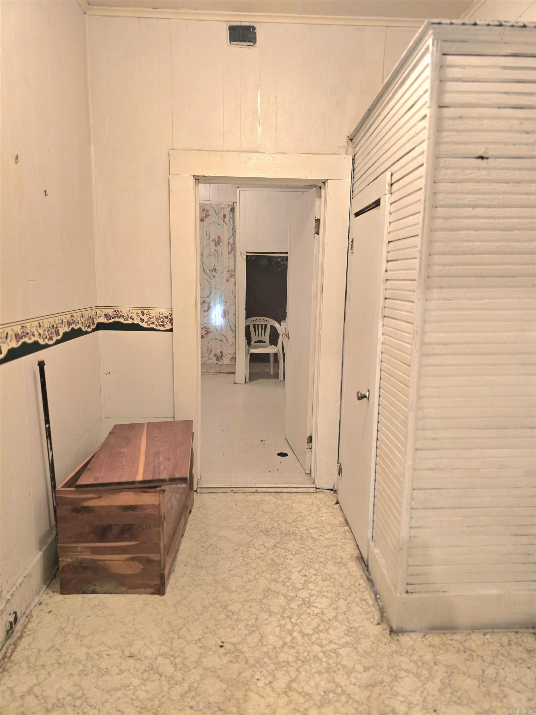 305 N School Property Photo 20