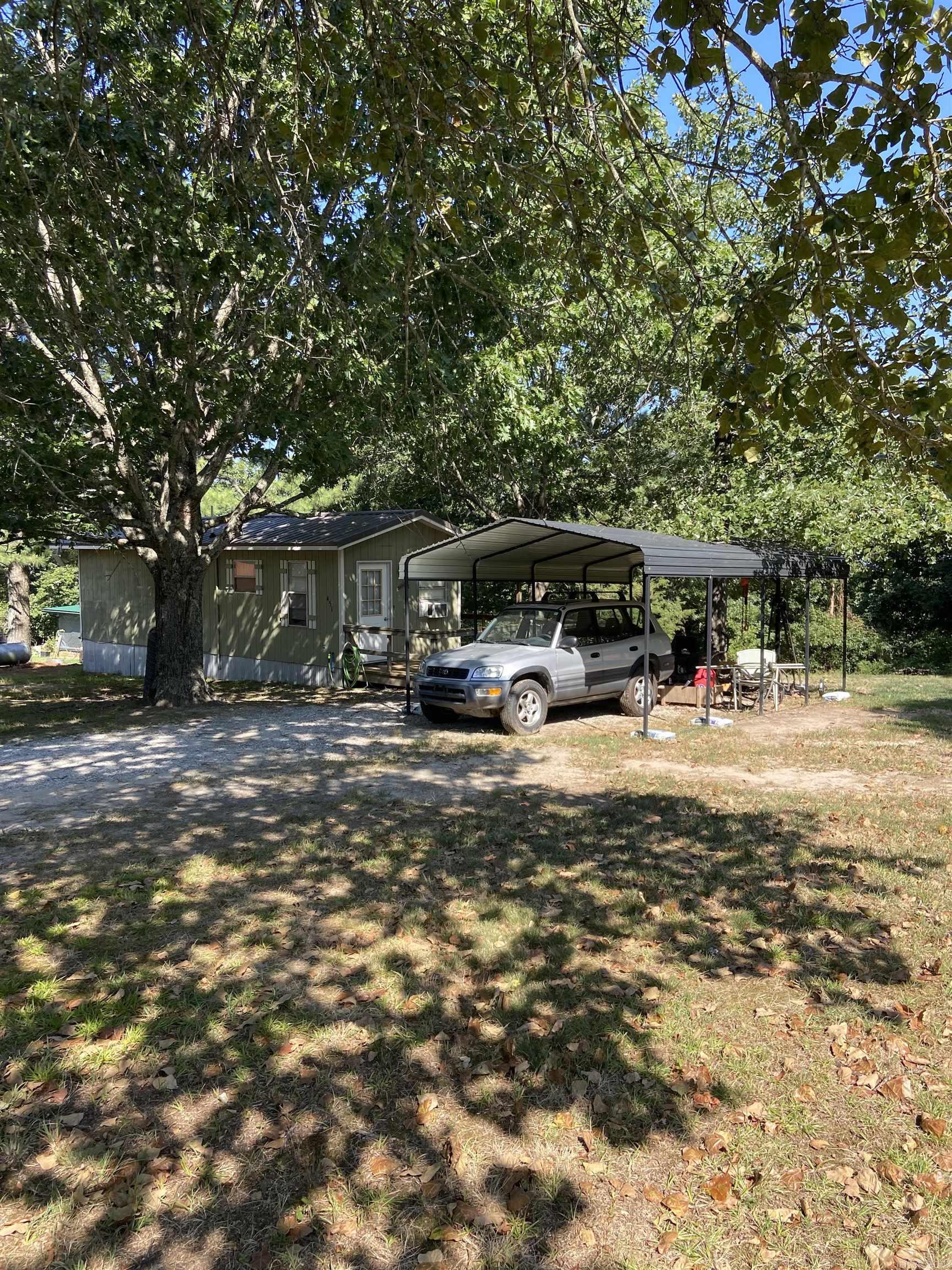 451 Lord Lane Property Photo 13