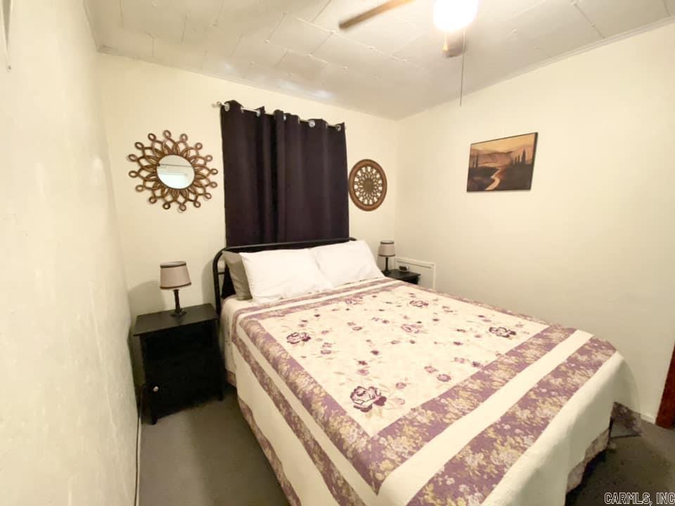 451 Lord Lane Property Photo 17