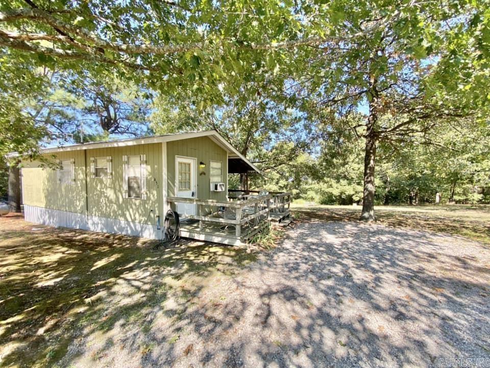 451 Lord Lane Property Photo 21