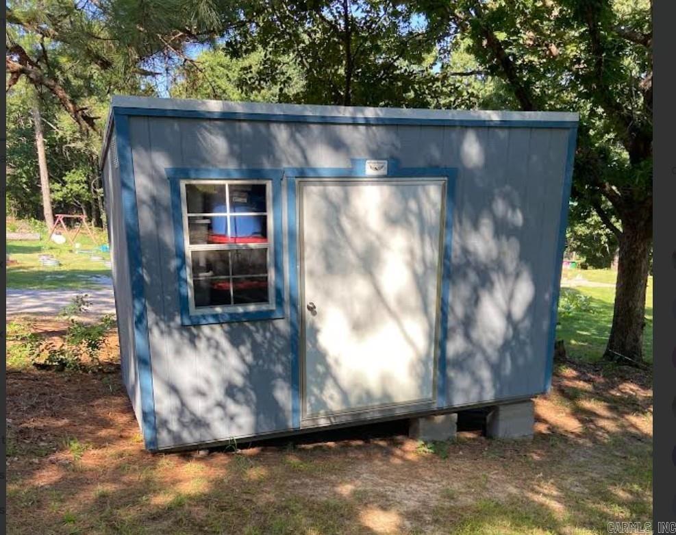 451 Lord Lane Property Photo 22