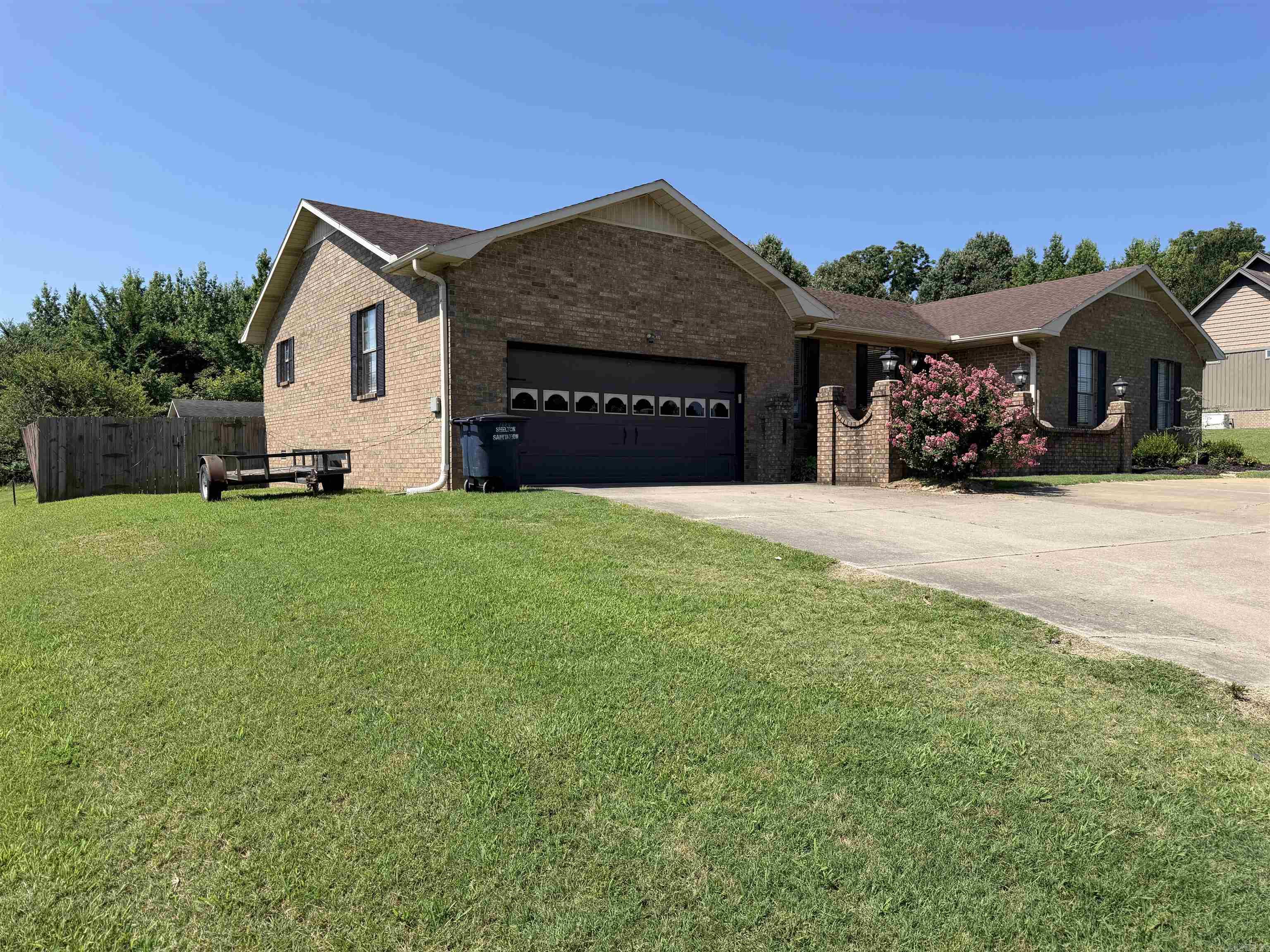 1824 Magnolia Drive Property Photo 4