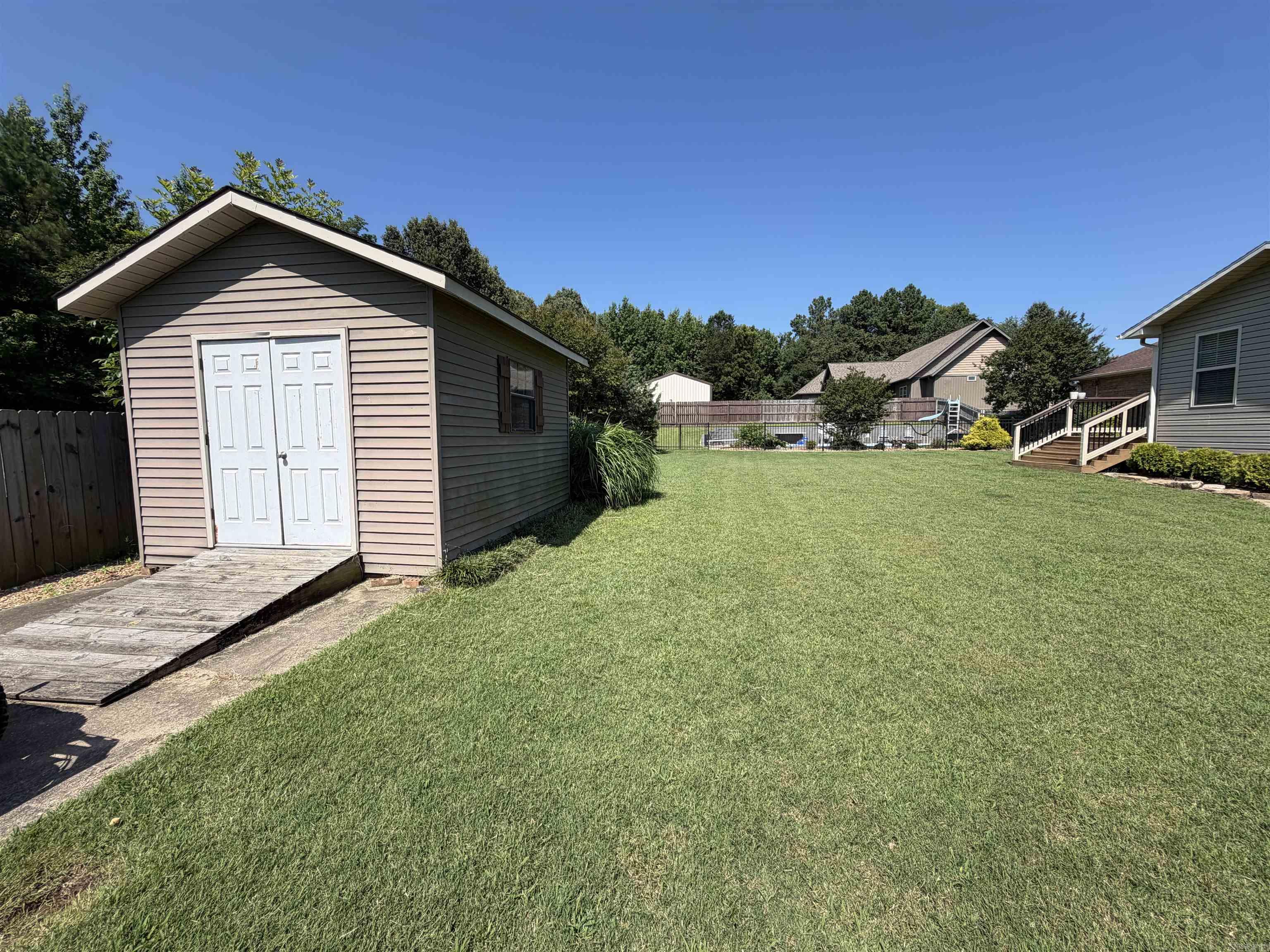 1824 Magnolia Drive Property Photo 6