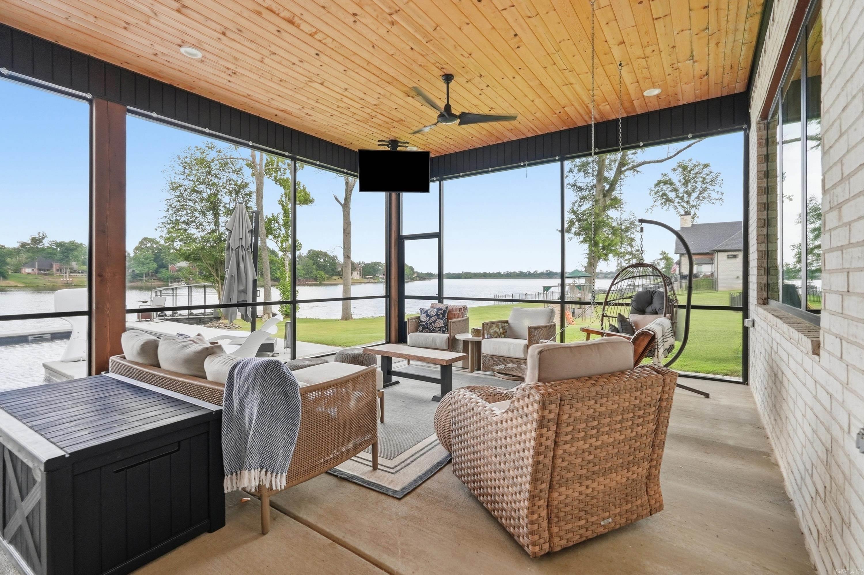 7446 Lake Point Circle Property Photo 45