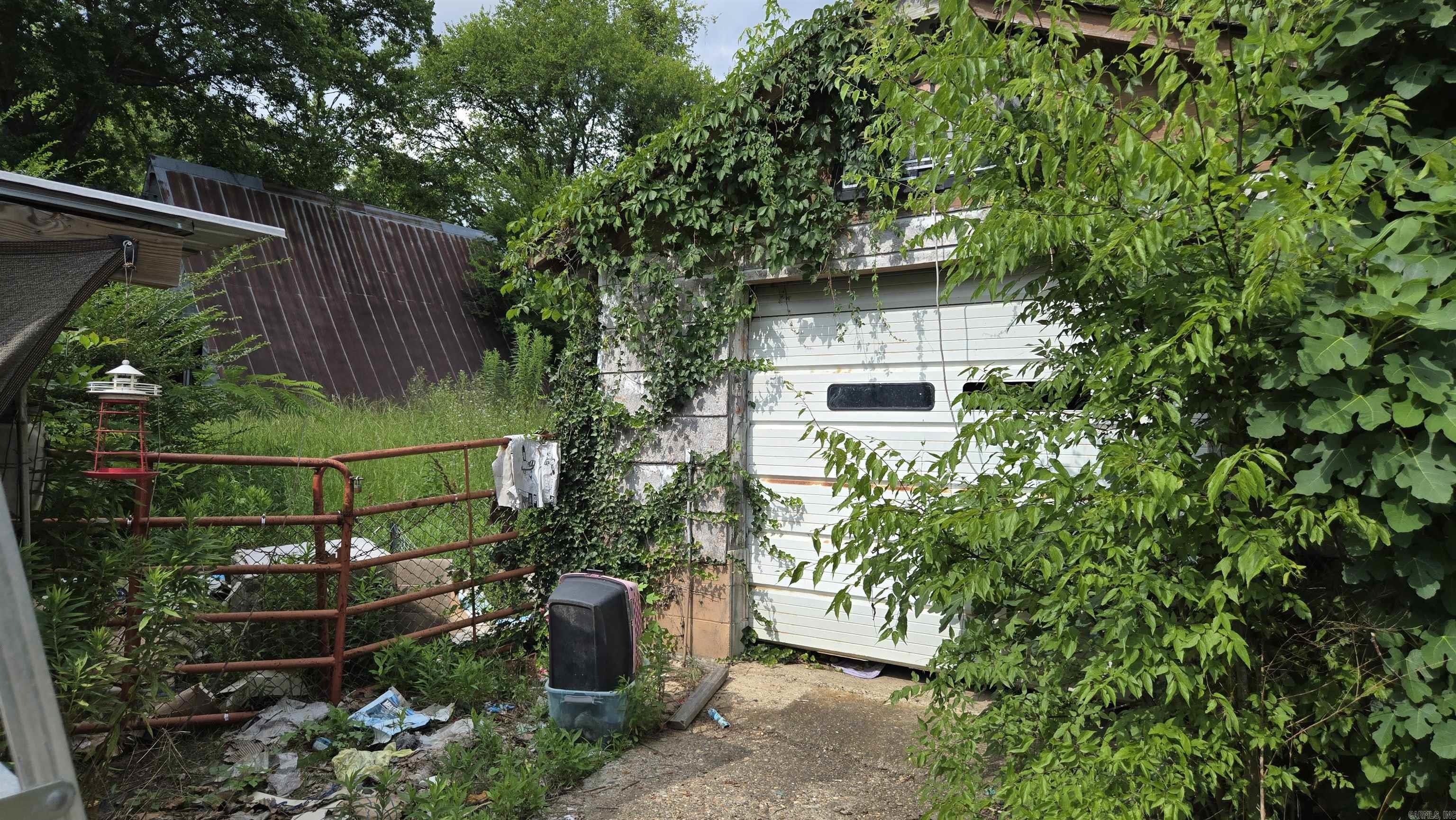 720 Marvin Doster Road Property Photo 17