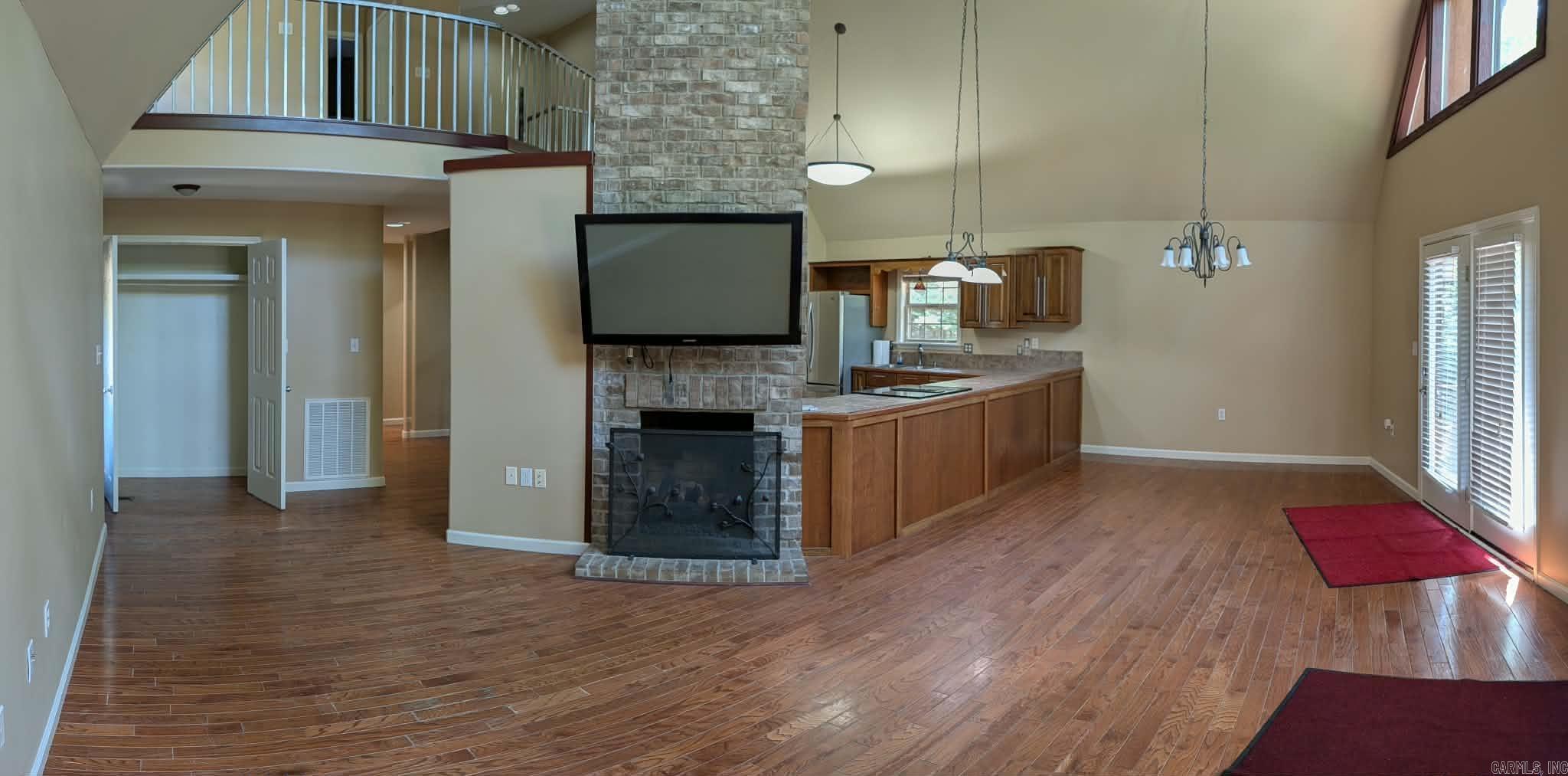 345 N Valley Road Property Photo 16