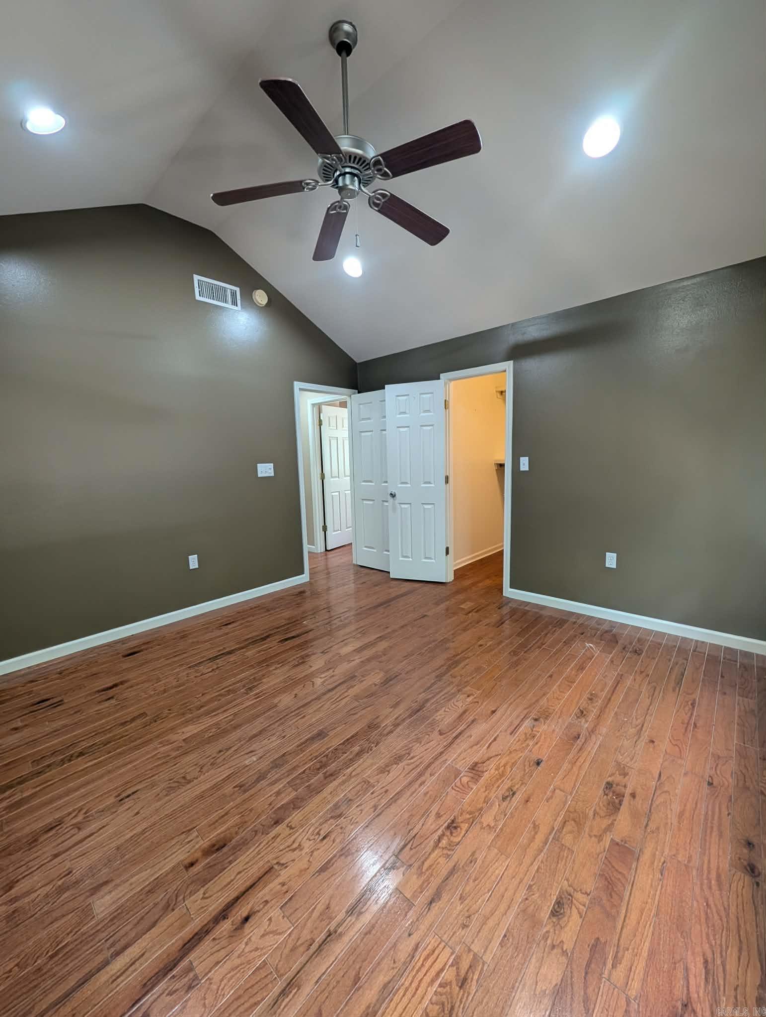 345 N Valley Road Property Photo 27