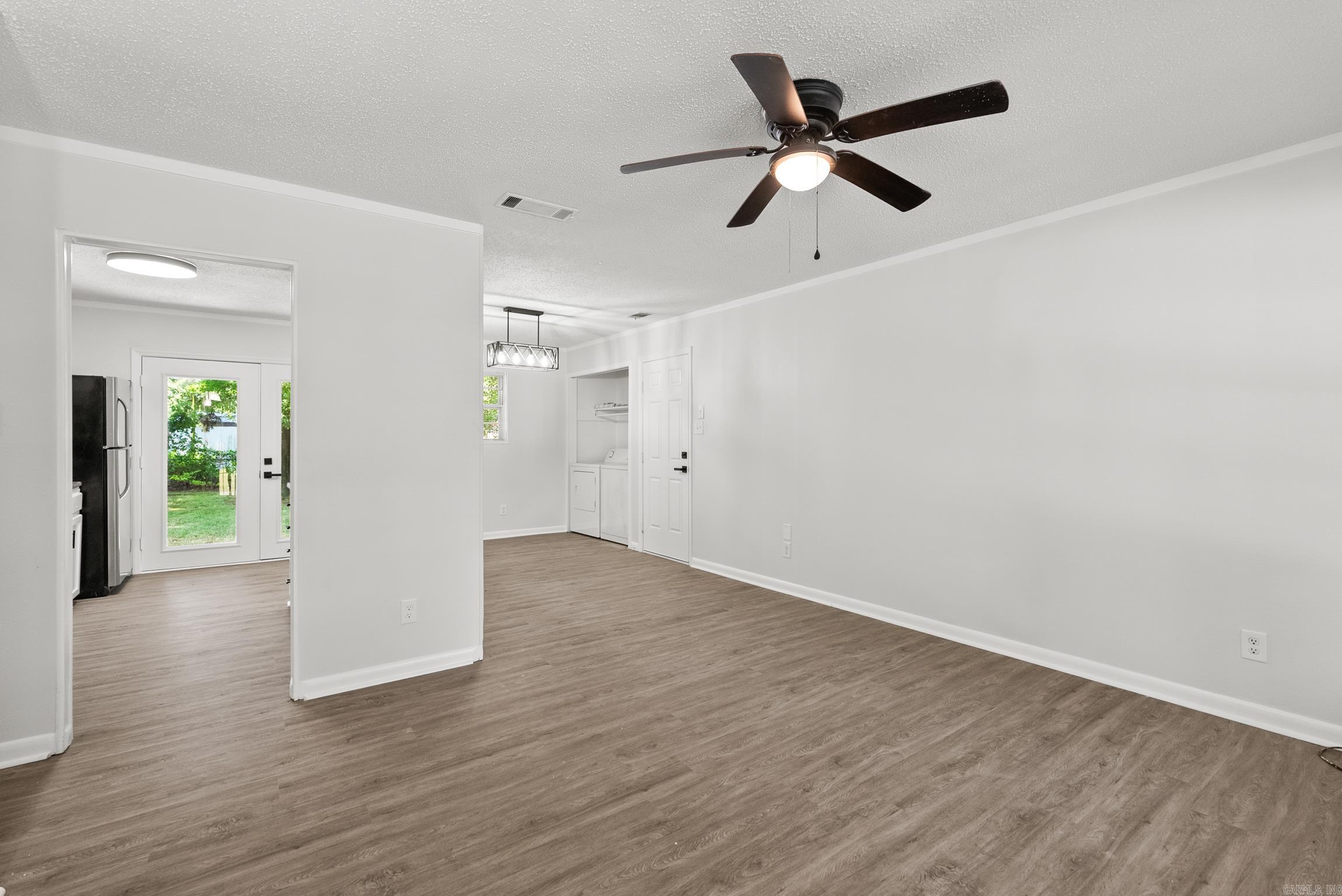 4623 Stratton Avenue Property Photo 13
