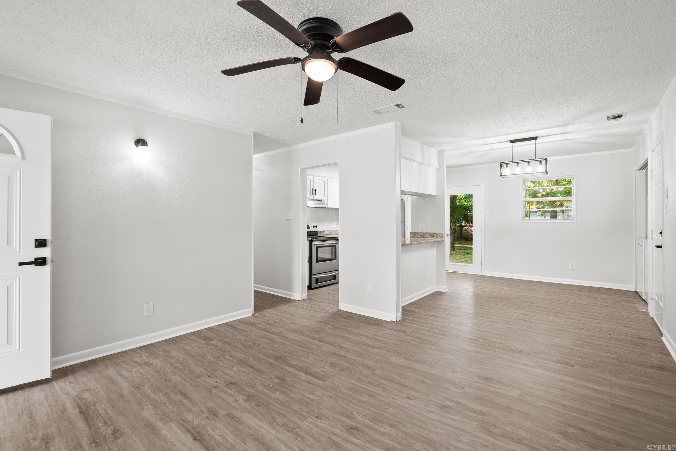 4623 Stratton Avenue Property Photo 15