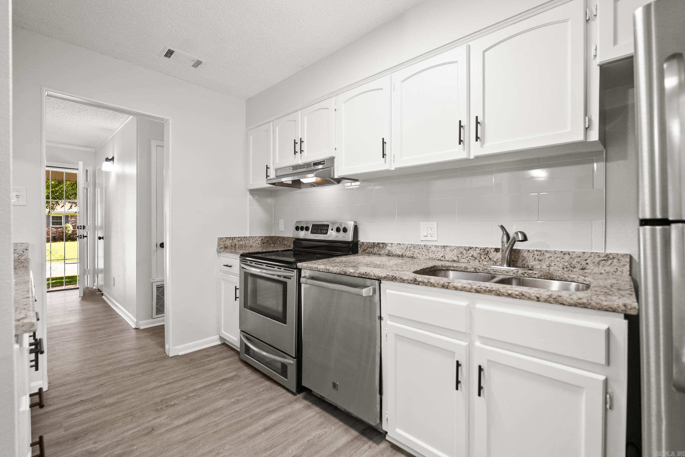 4623 Stratton Avenue Property Photo 18
