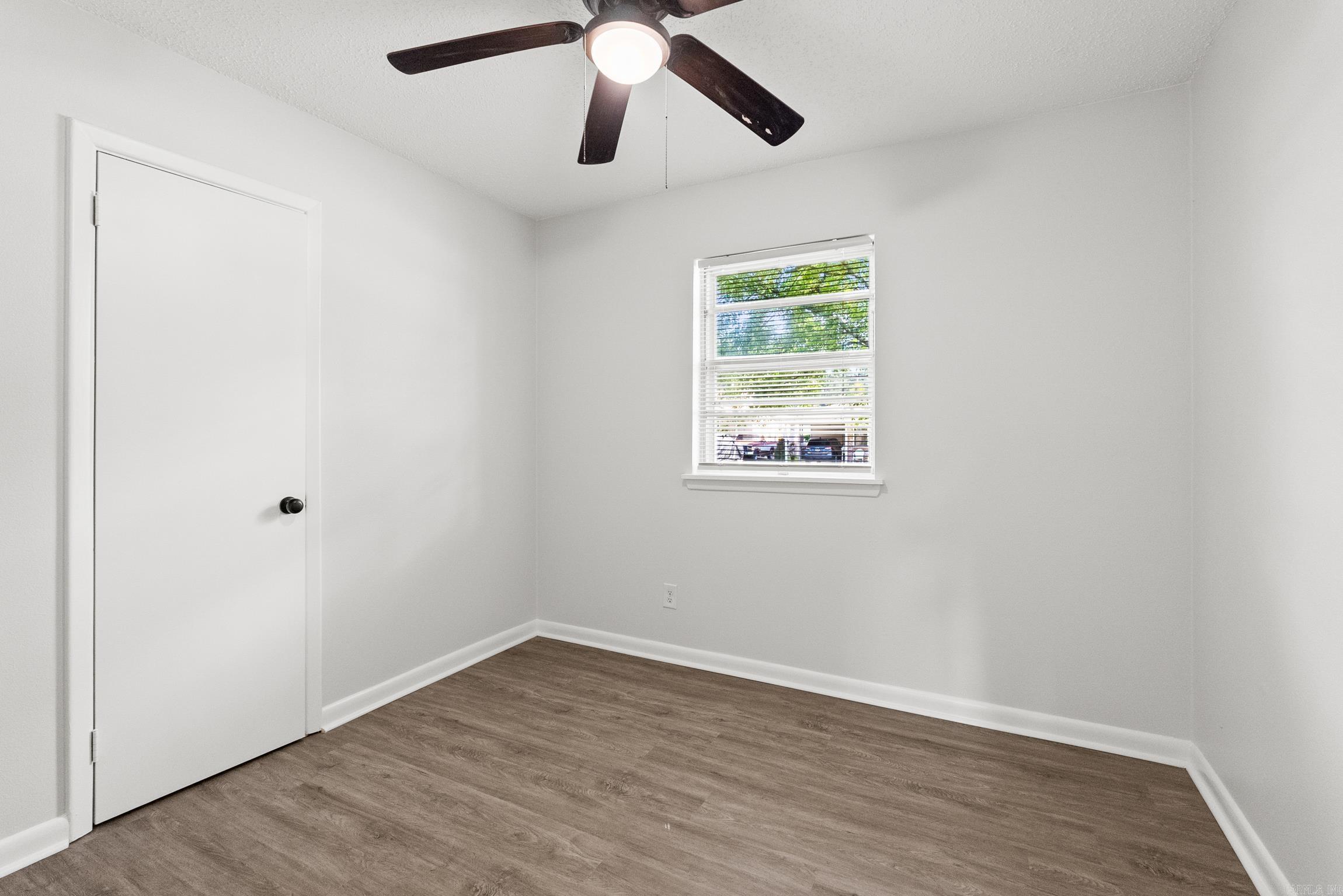 4623 Stratton Avenue Property Photo 30