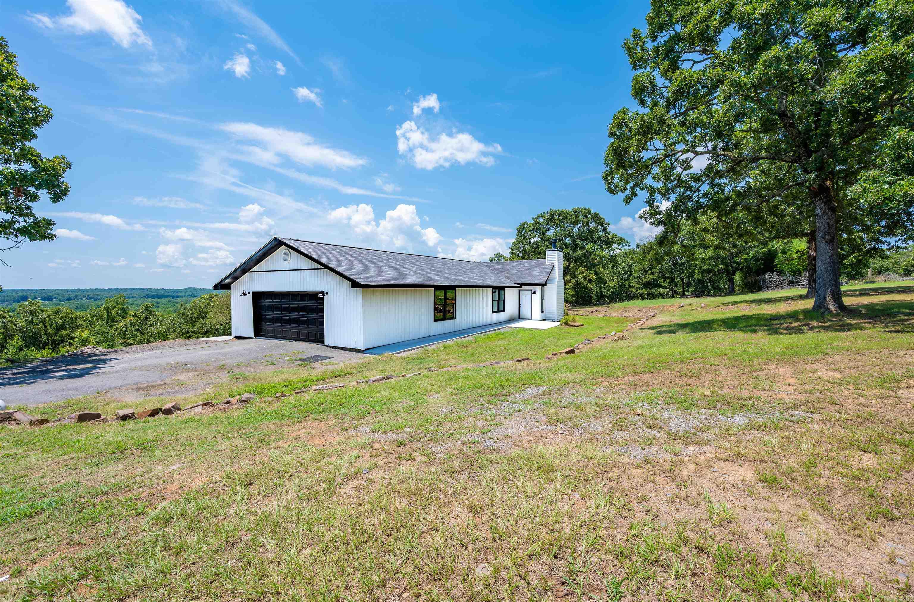 14307 Parnell Road Property Photo 6