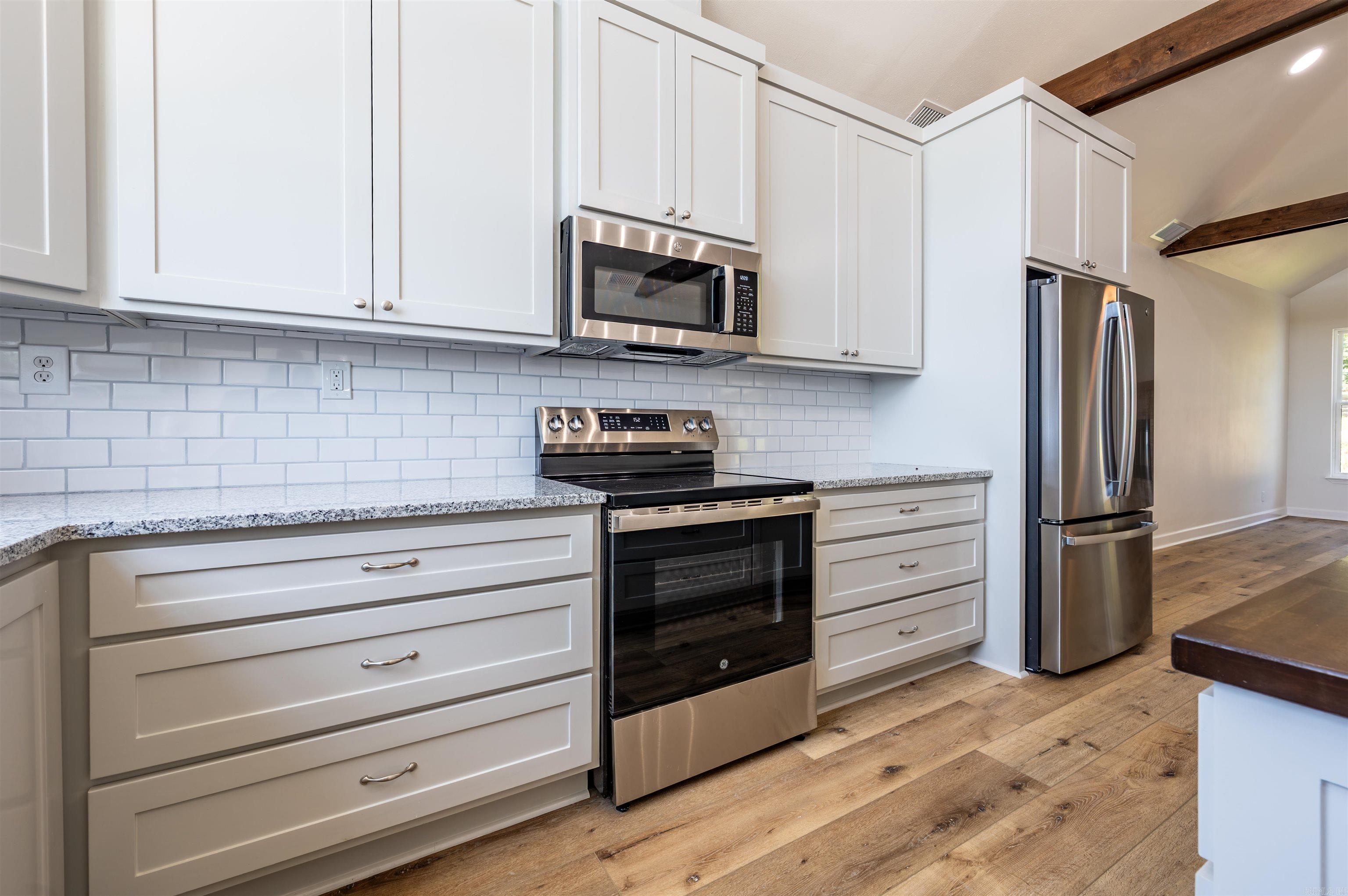 14307 Parnell Road Property Photo 12