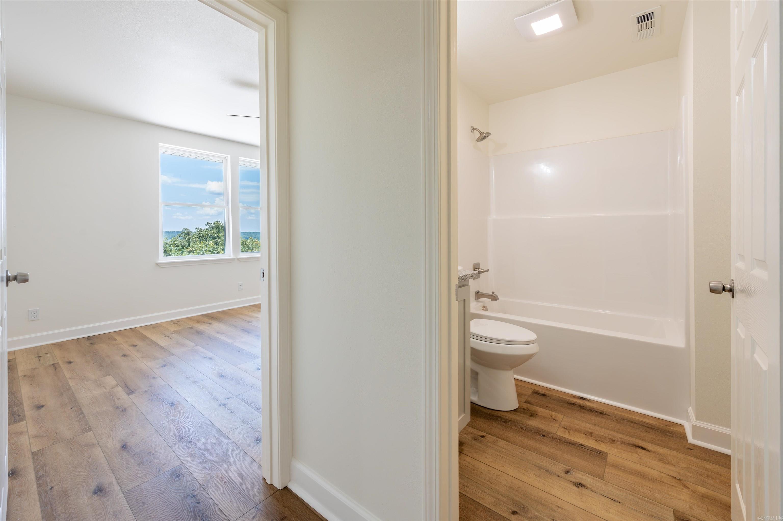 14307 Parnell Road Property Photo 18