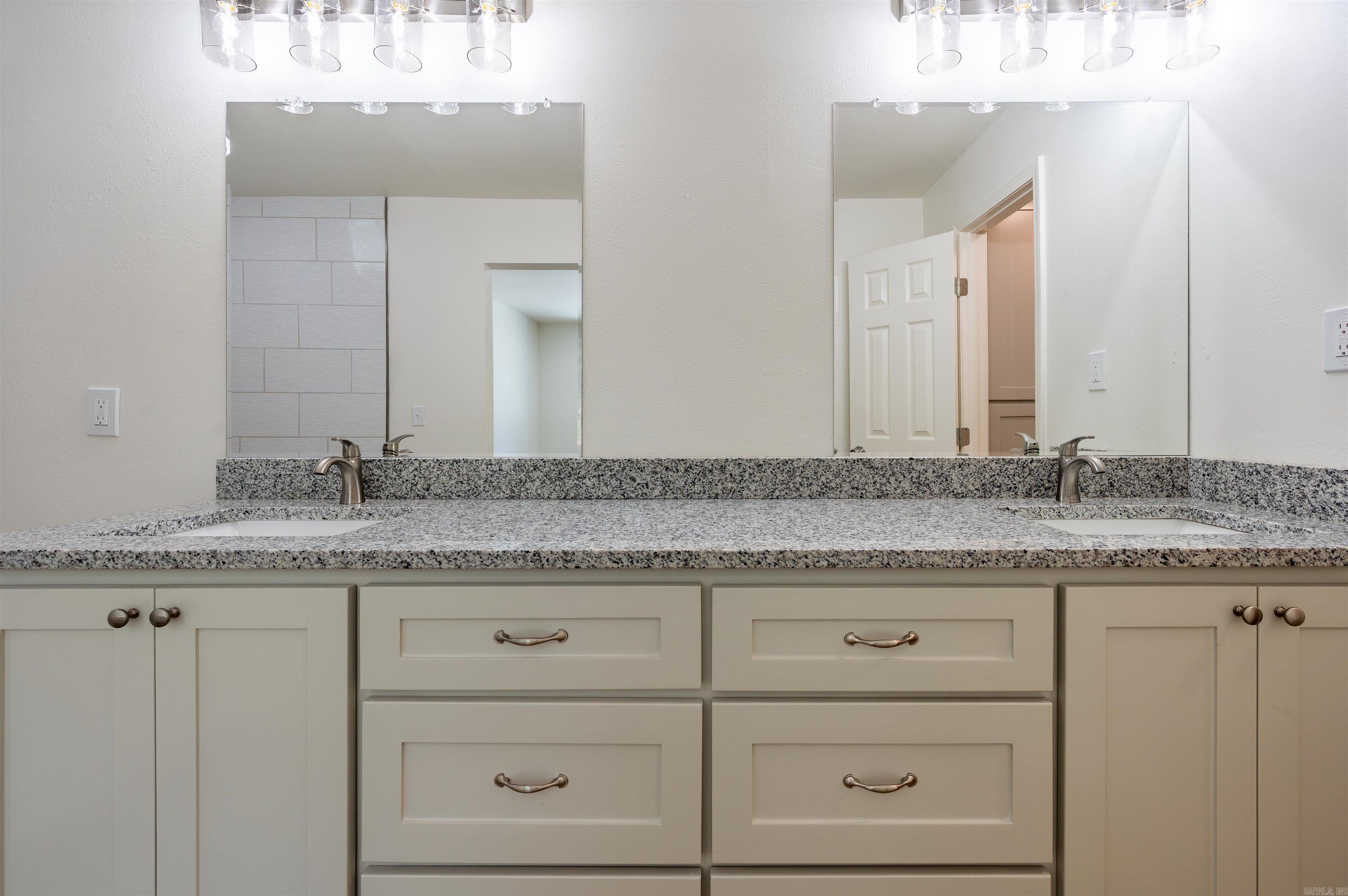 14307 Parnell Road Property Photo 19