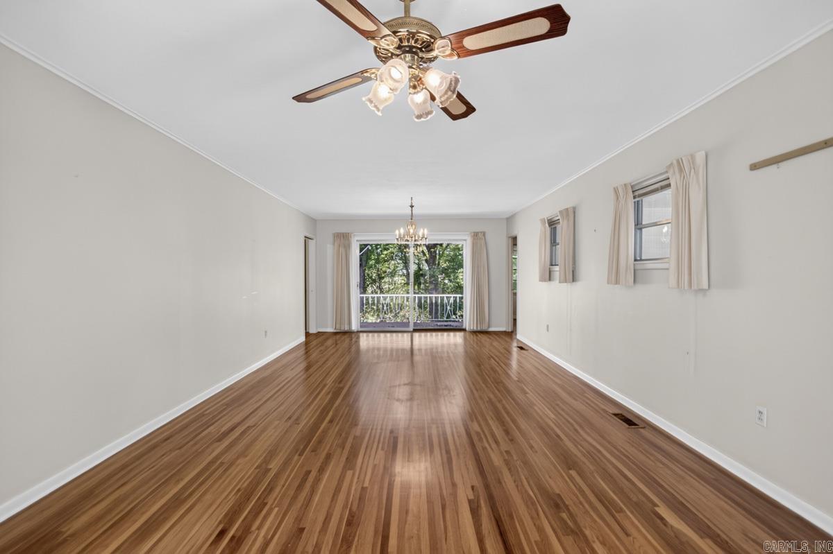 27 Wesley Drive Property Photo 6