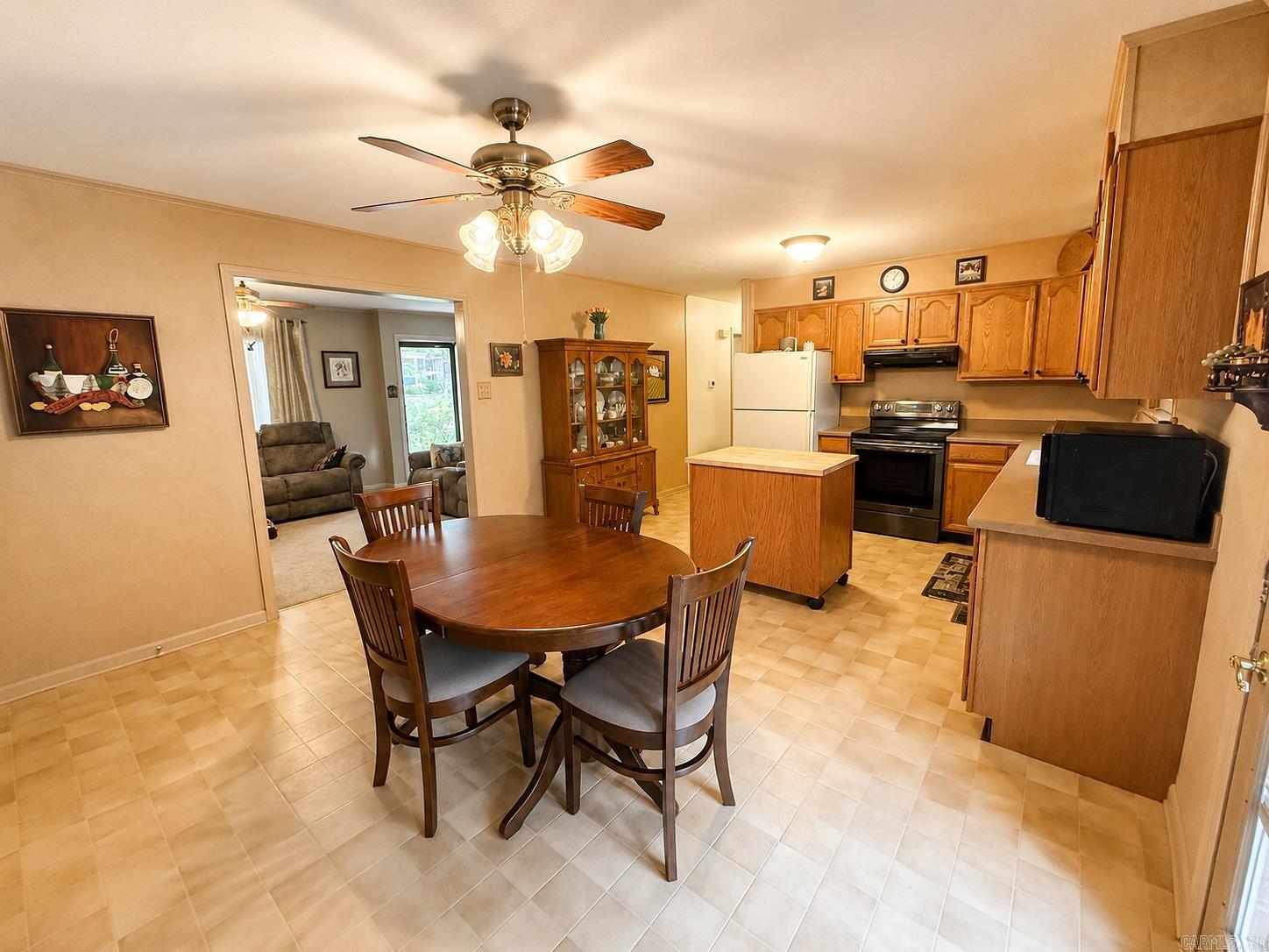 6308 Tall Chief Drive Property Photo 3