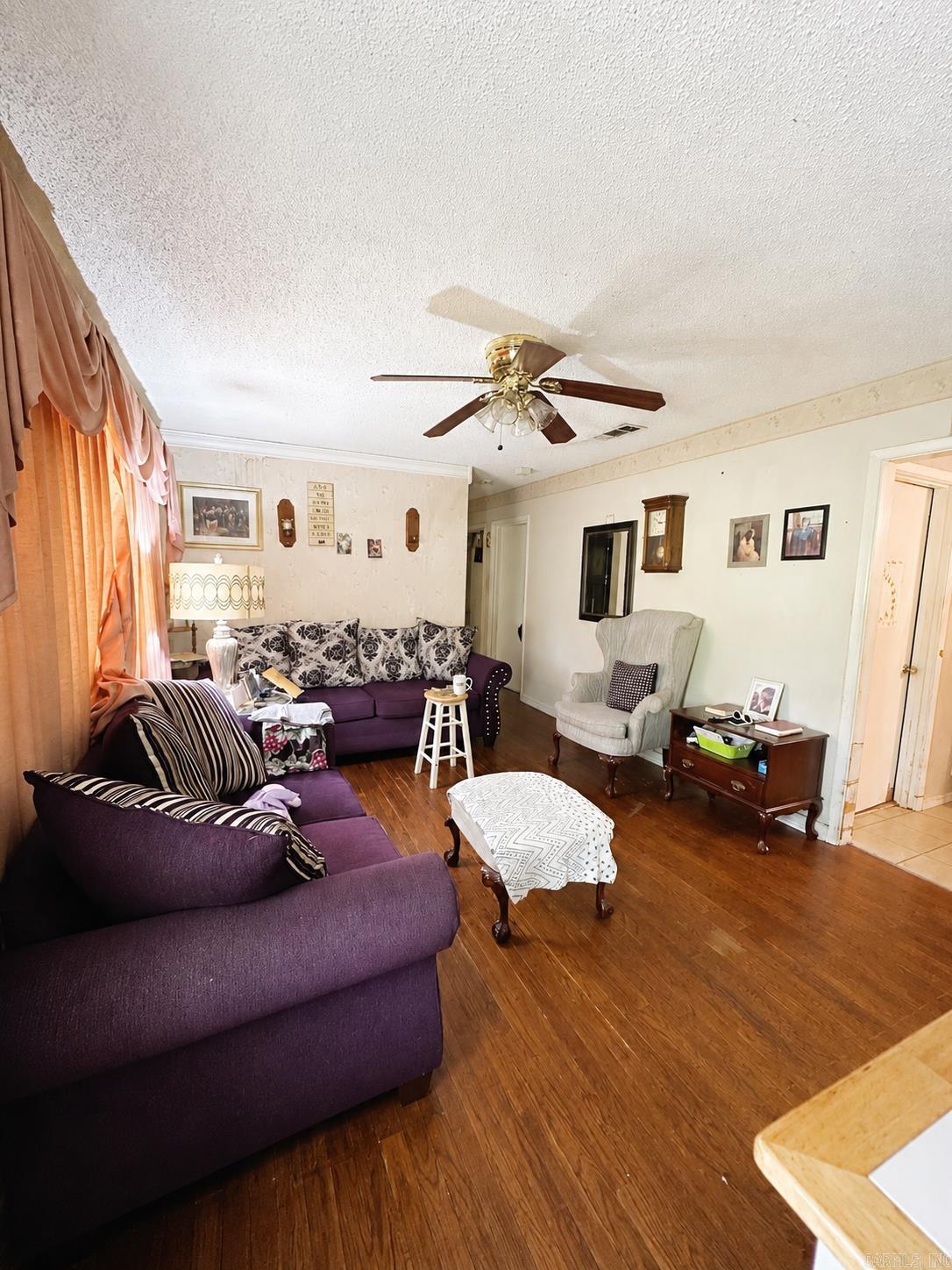10222 Stillman Drive Property Photo 2