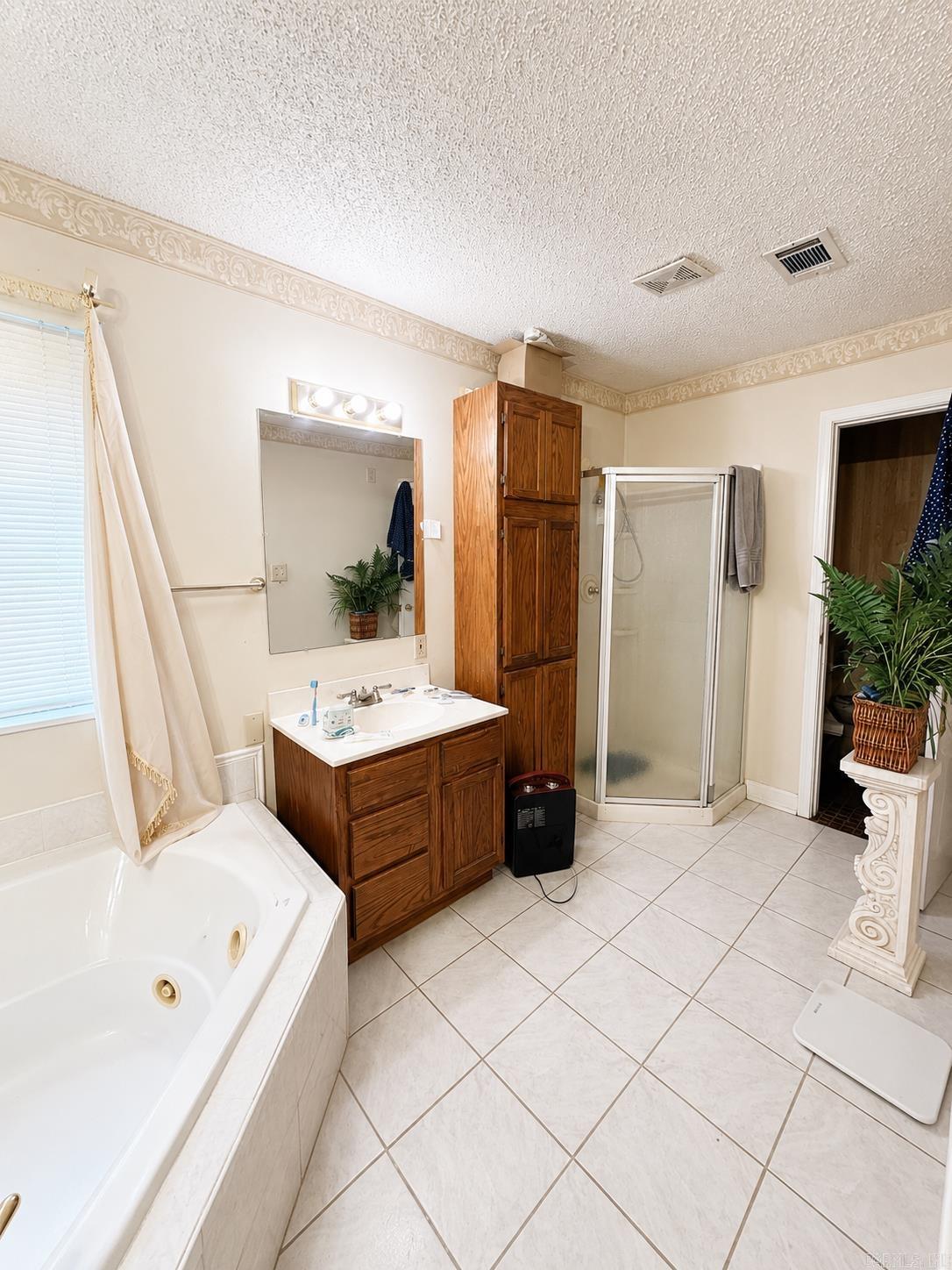 10222 Stillman Drive Property Photo 5