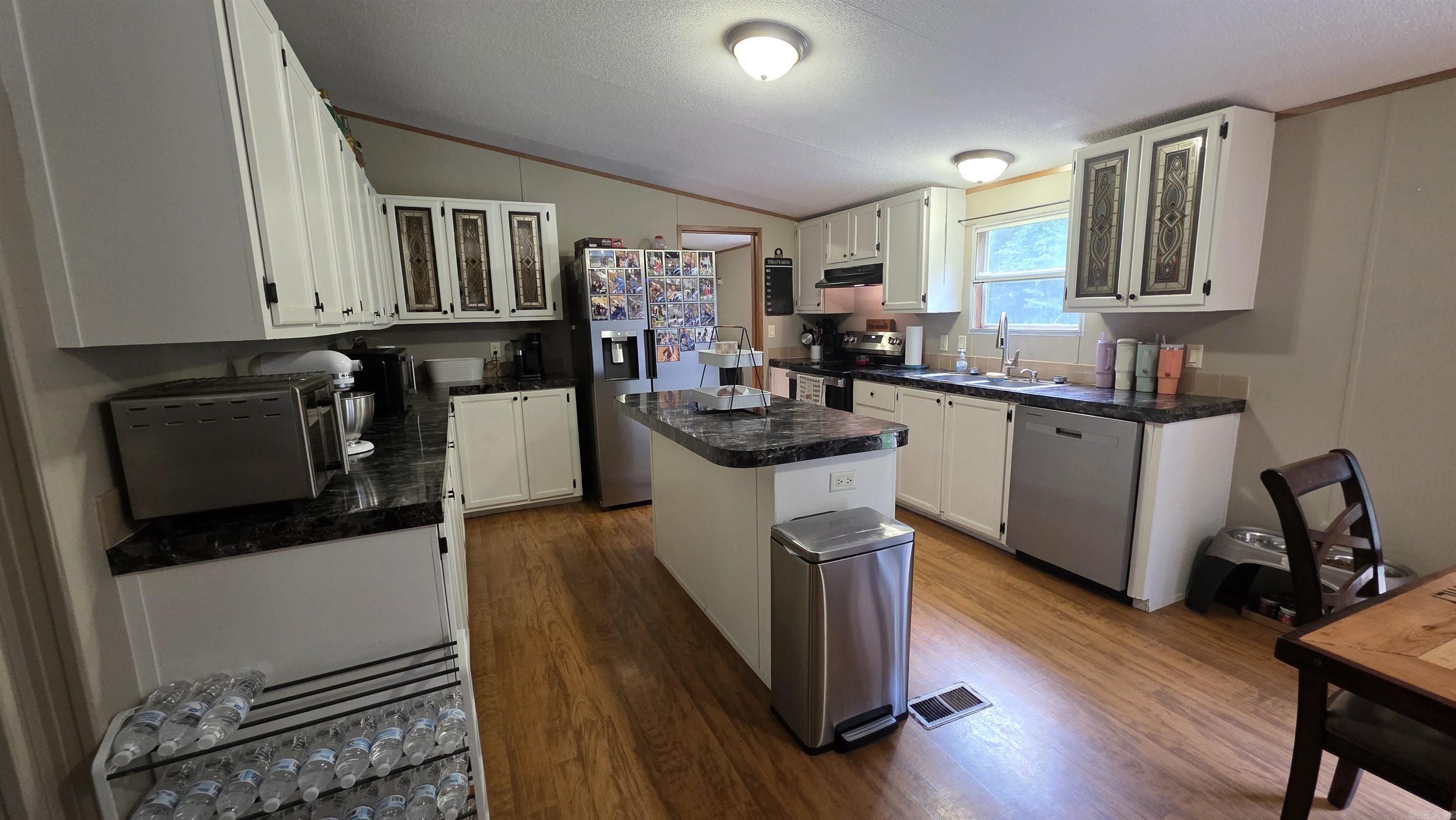 482 Greene 702 Rd Property Photo 4