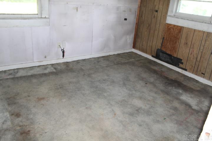 593 Delta Circle Property Photo 34