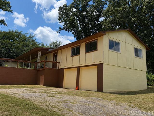 9047 Highway 7 Property Photo 4