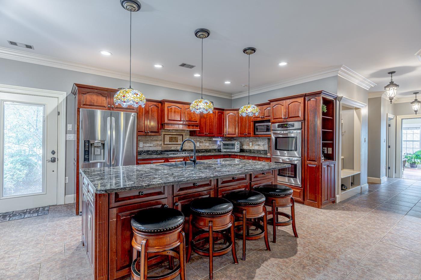 2114 Spring Hollow Dr Property Photo 12