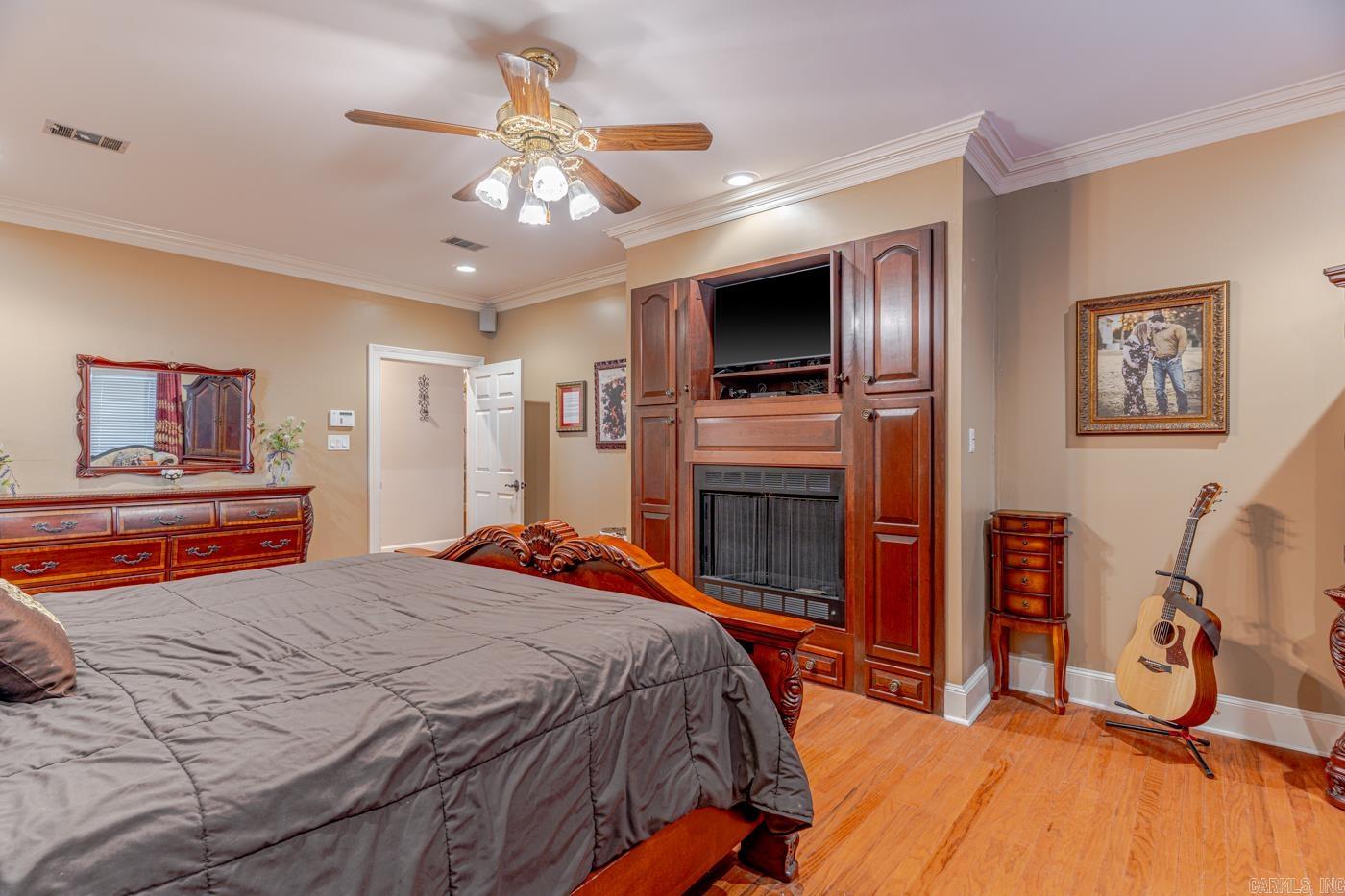 2114 Spring Hollow Dr Property Photo 19