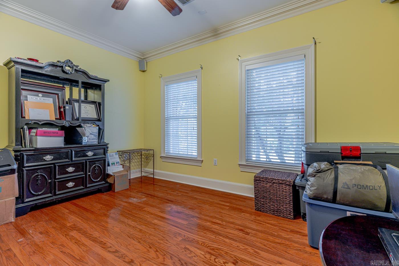 2114 Spring Hollow Dr Property Photo 24