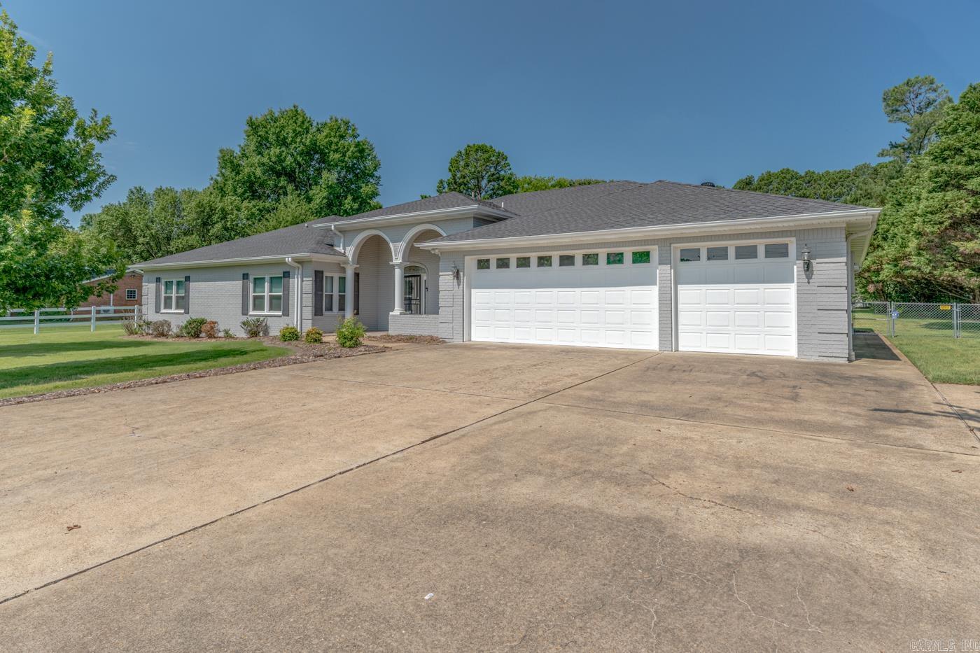 1725 Paragould Dr Property Photo 3