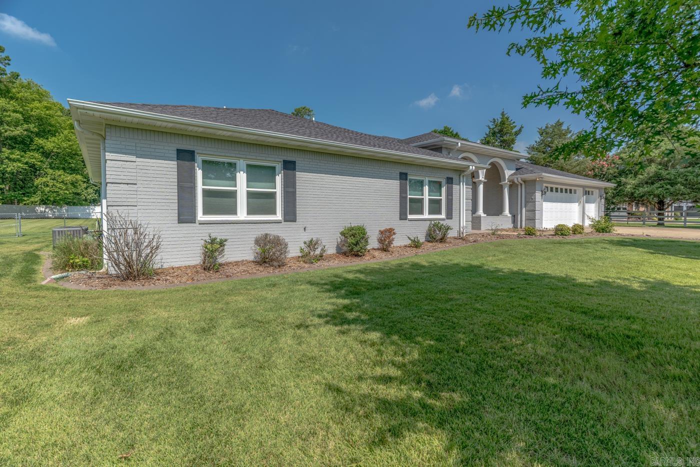 1725 Paragould Dr Property Photo 4
