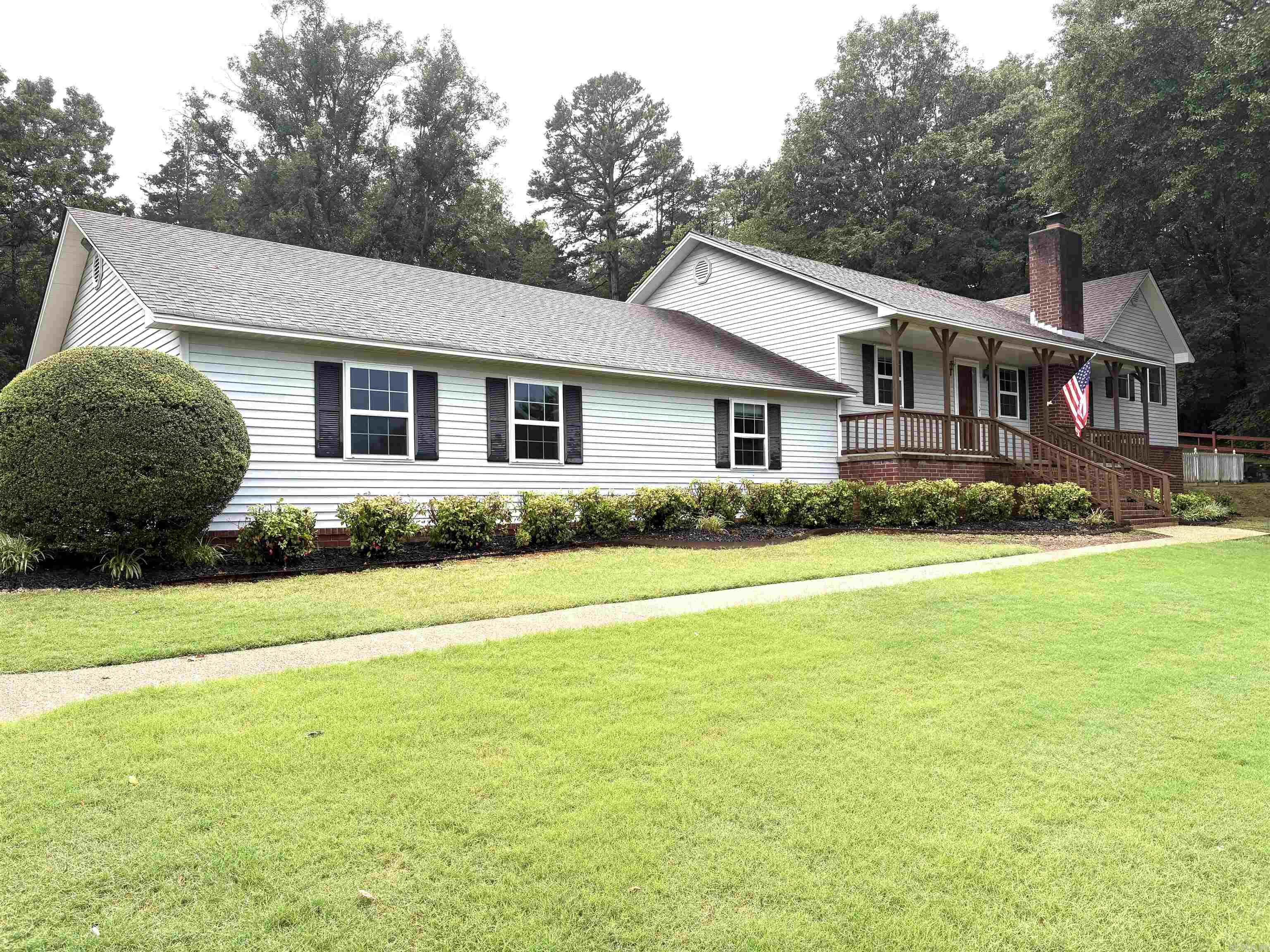 344 Ranchette Village Loop Property Photo 1