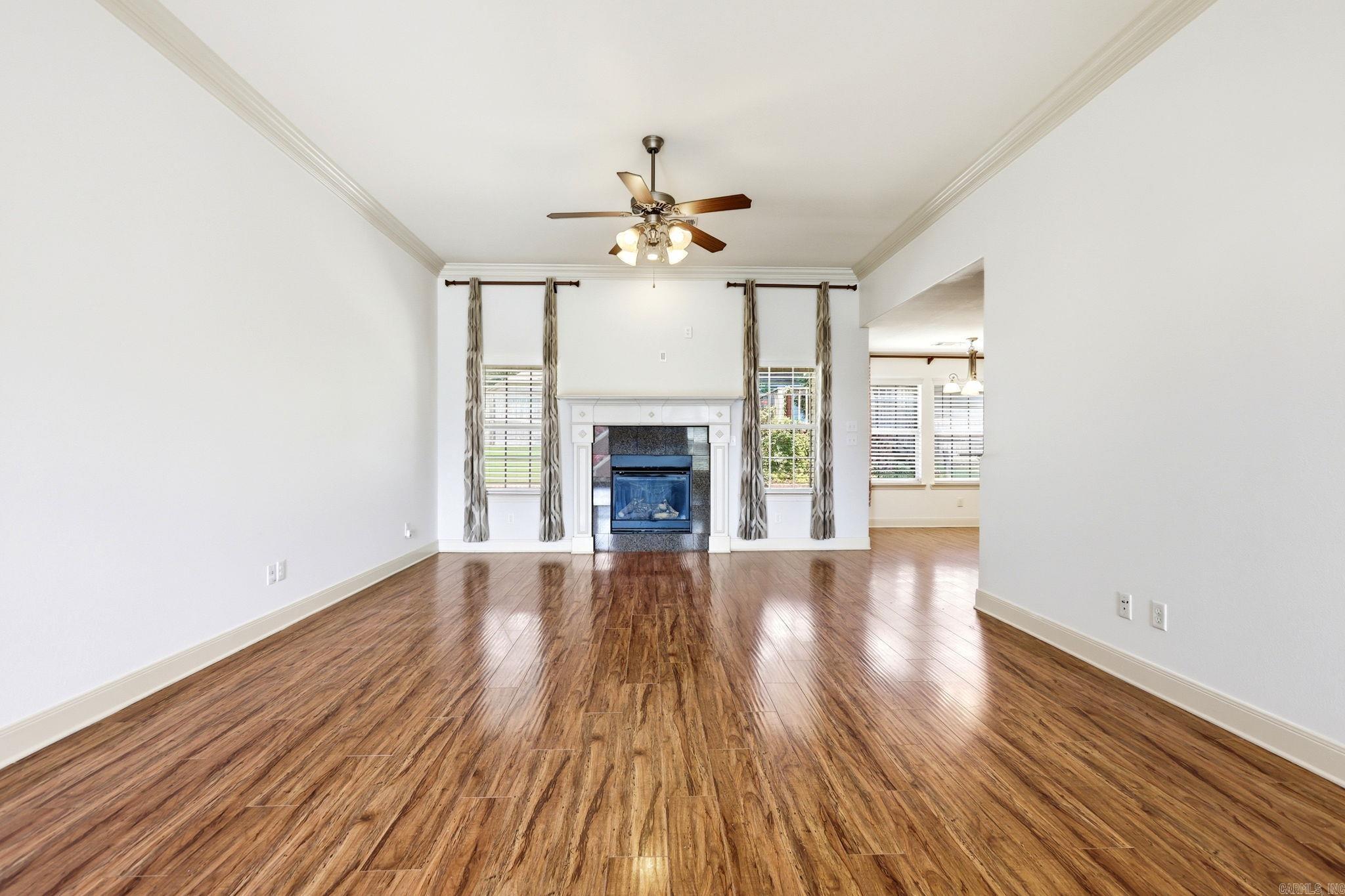 5400 Glenn Cove Property Photo 7