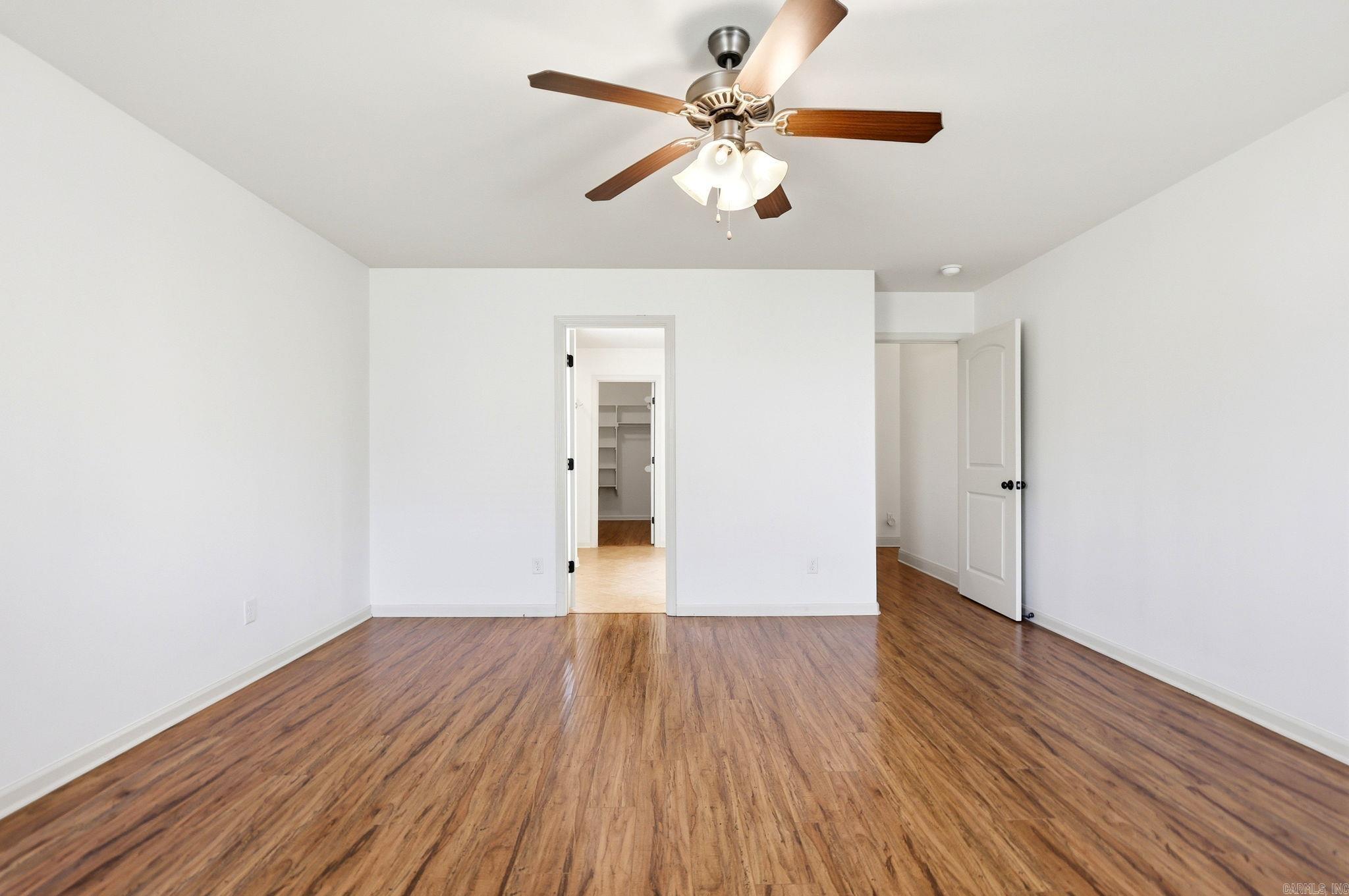5400 Glenn Cove Property Photo 18