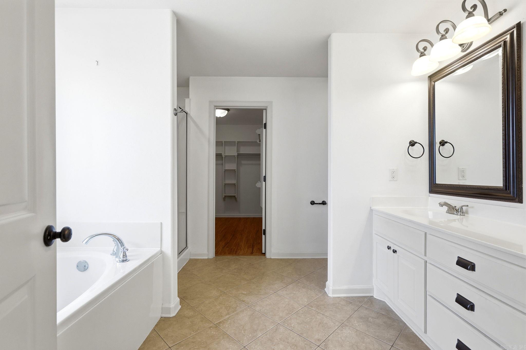 5400 Glenn Cove Property Photo 19