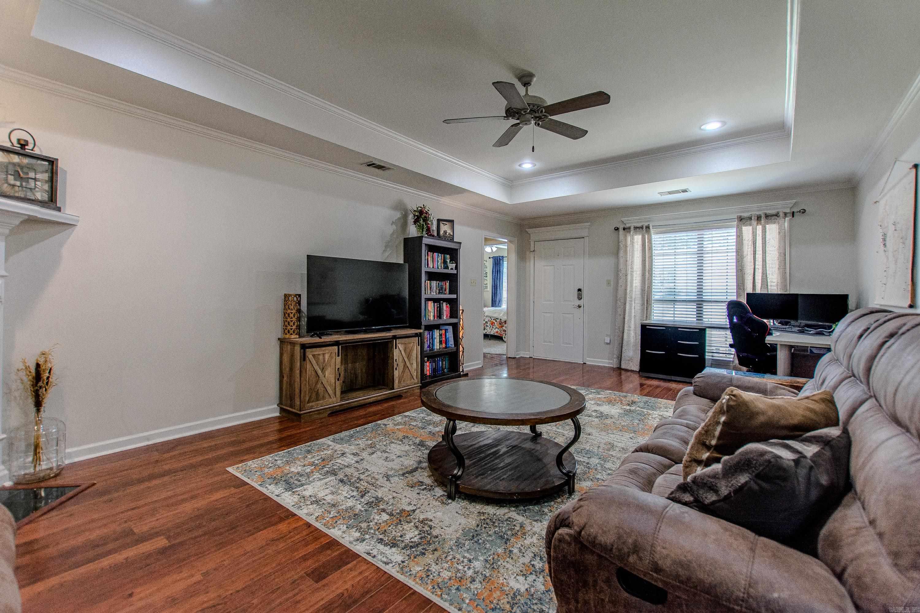 3044 Woodruff Creek Drive Property Photo 7