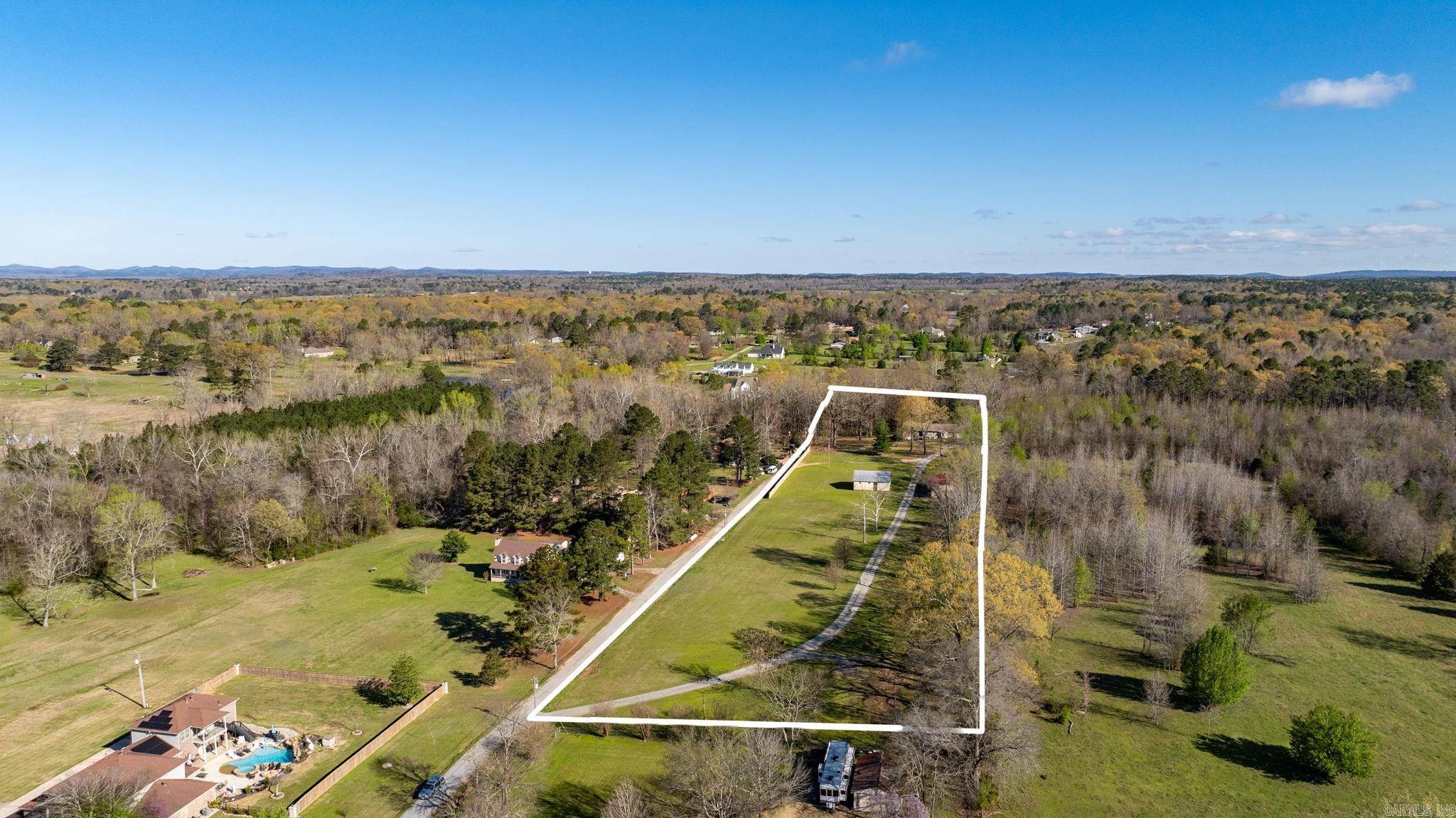 1810 Snow Lane Property Photo 3