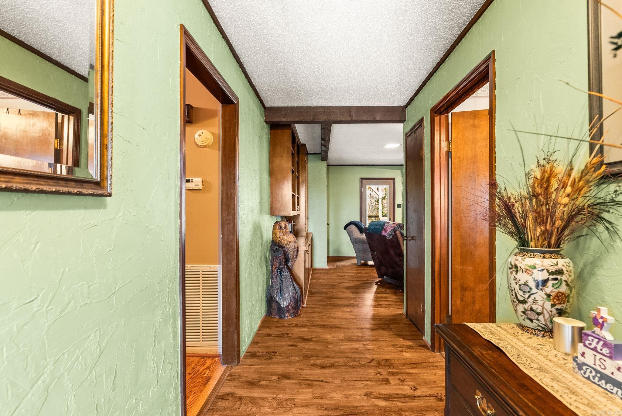 1810 Snow Lane Property Photo 6