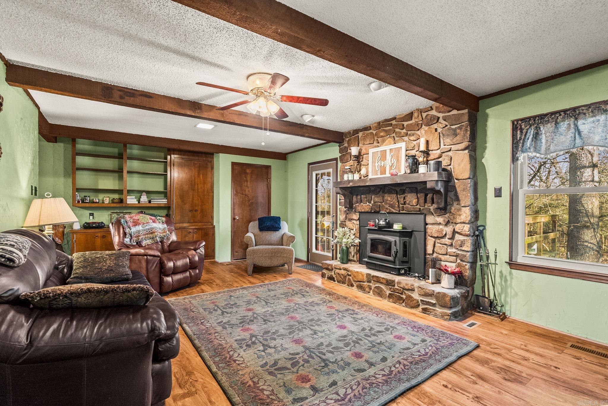 1810 Snow Lane Property Photo 8